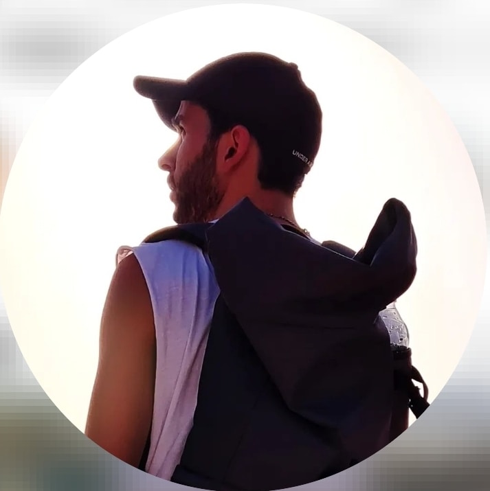 Eser Desuのプロフィールを見る