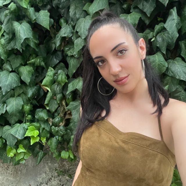 Go to Ecem Erdemir's profile