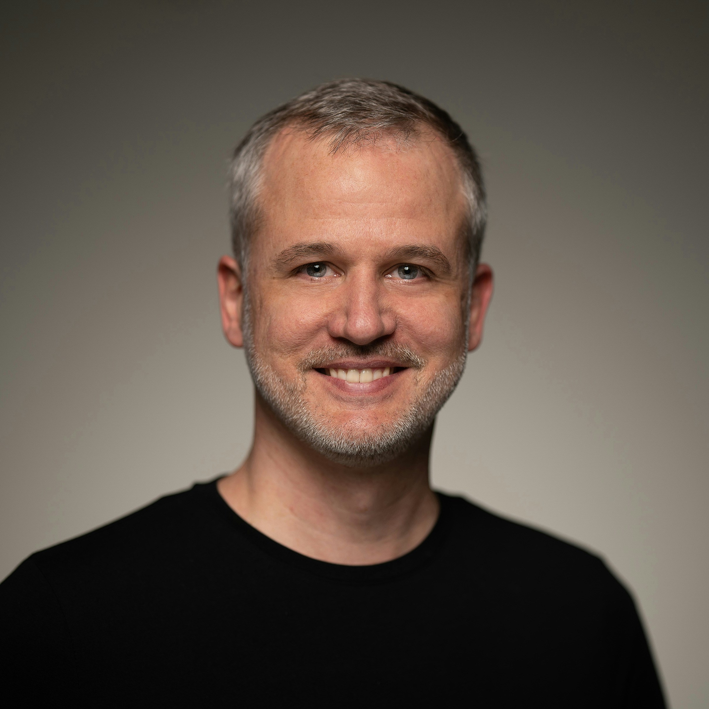 Zum Profil von Marc Grove