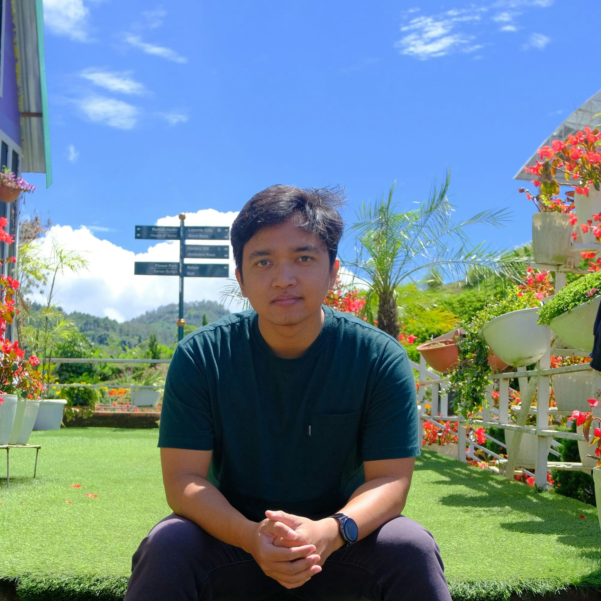 Buka profil Saiqul Haq