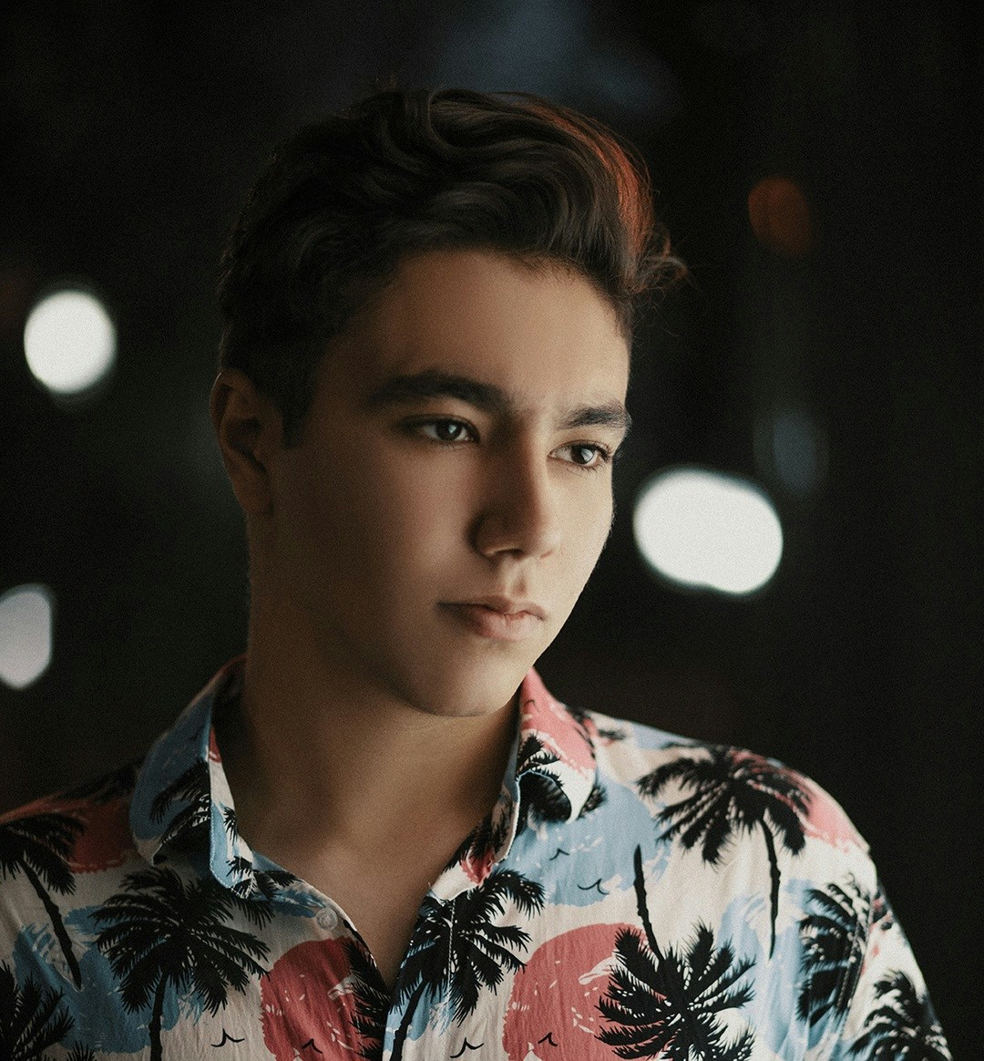 Go to Bardia Golzar's profile