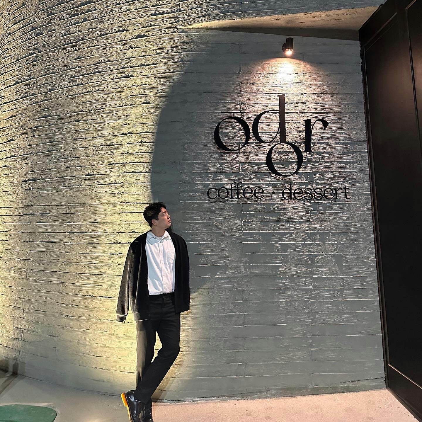 Go to Jinsu Moon's profile