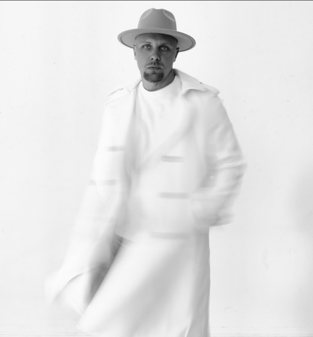 Ve al perfil de Andrej Lišakov