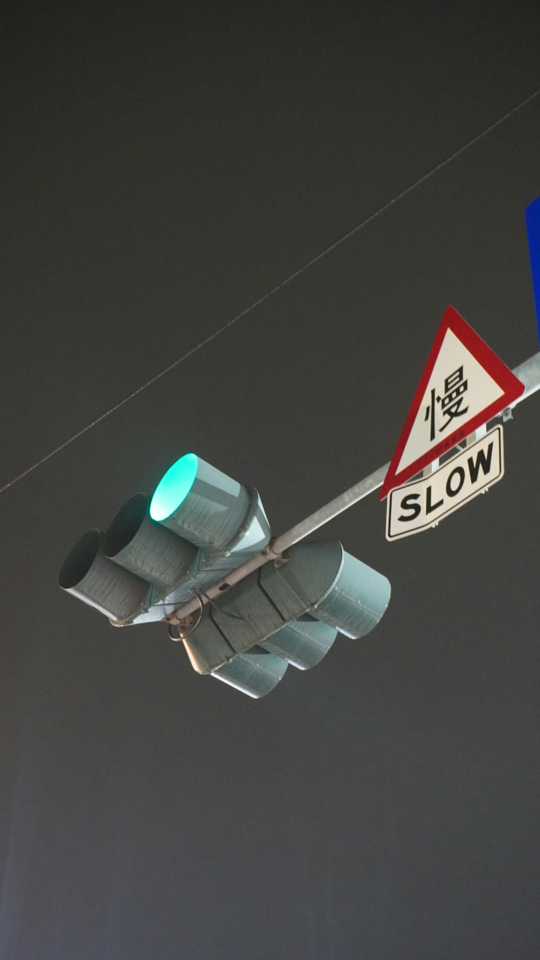 Go to 勻蔚's profile