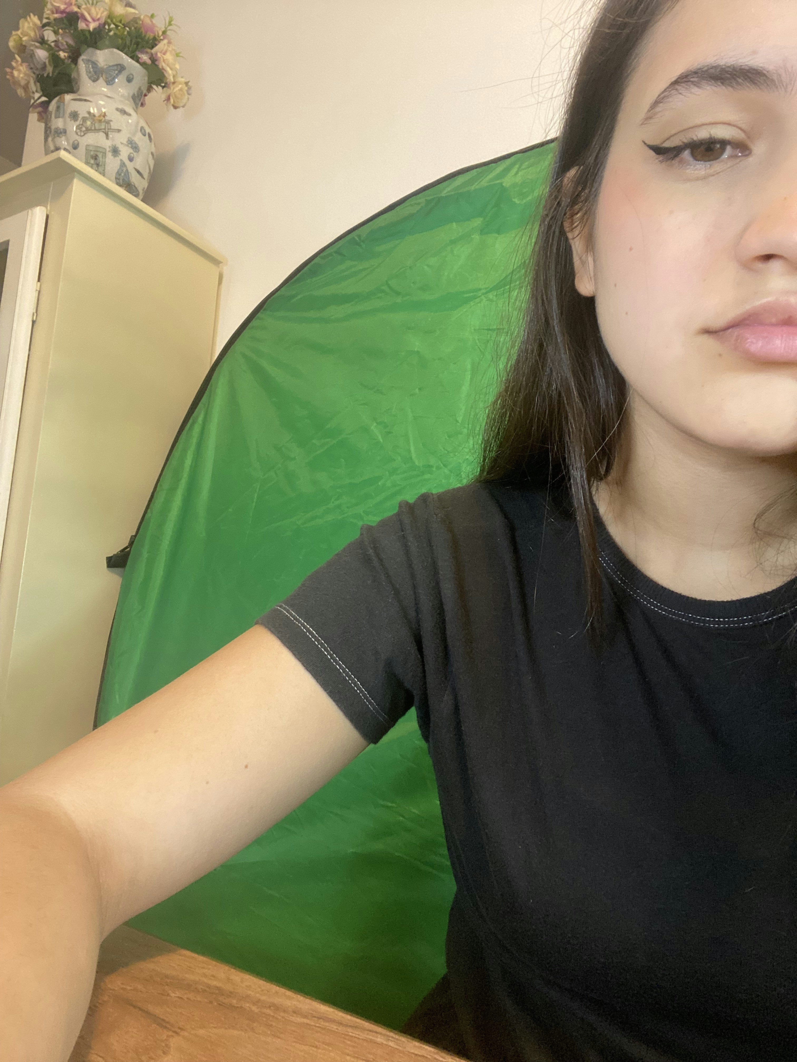 Zum Profil von Laura Hornos