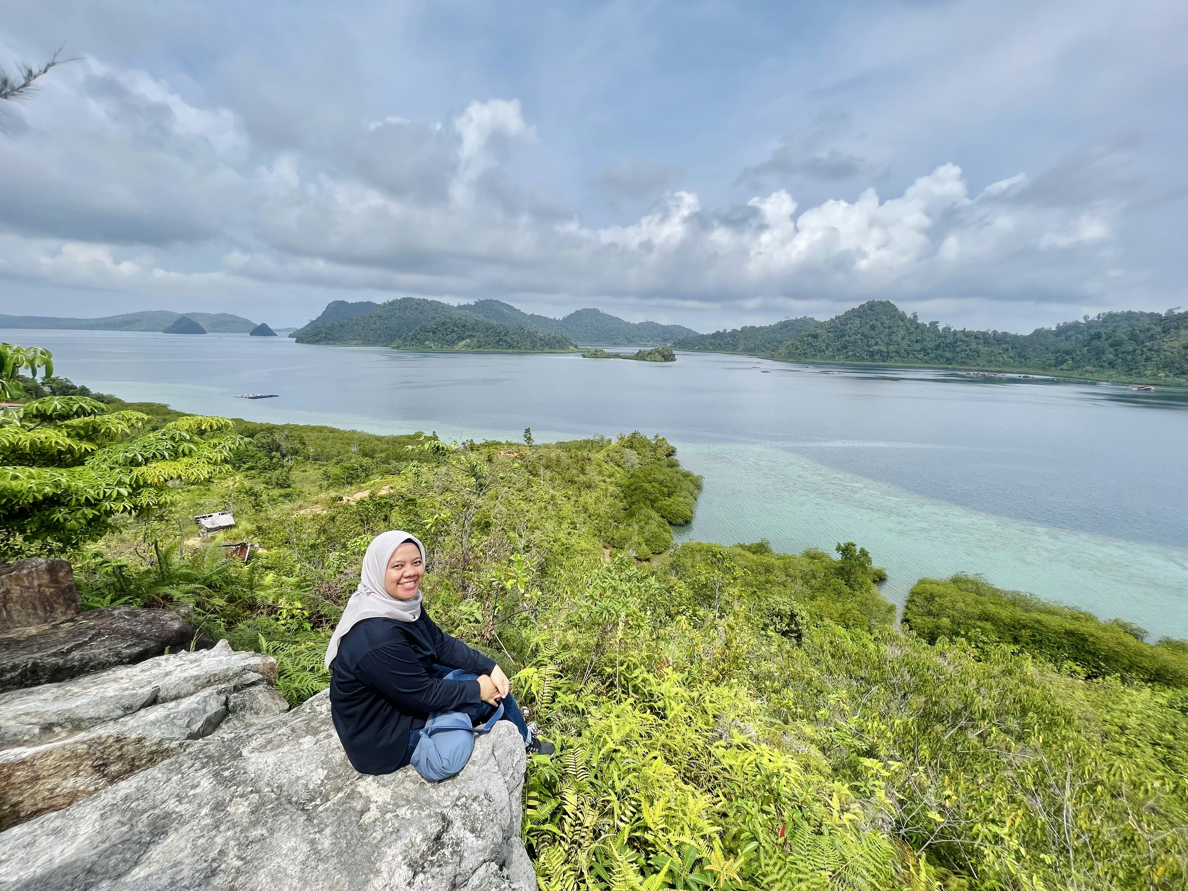 Go to Yulia Agnis's profile