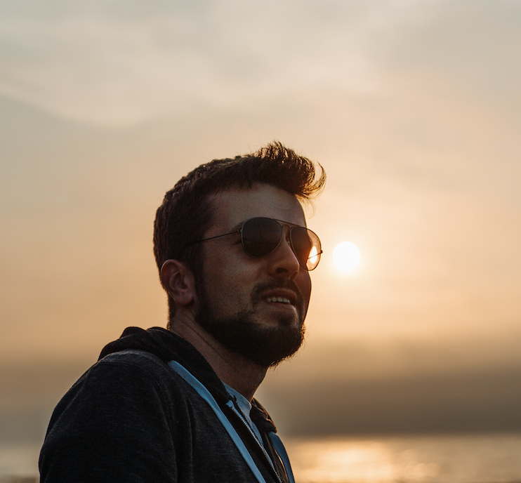 Buka profil Damian Ledzion