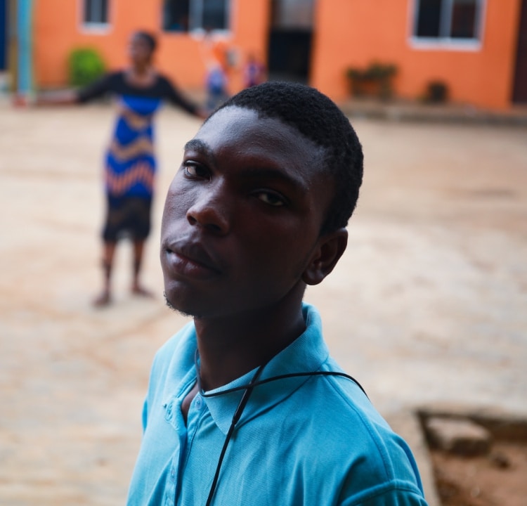 Accéder au profil de Wilfred Adeyi