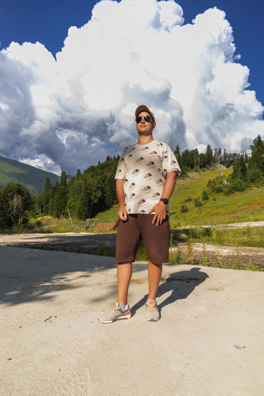 Go to Alex 0101's profile