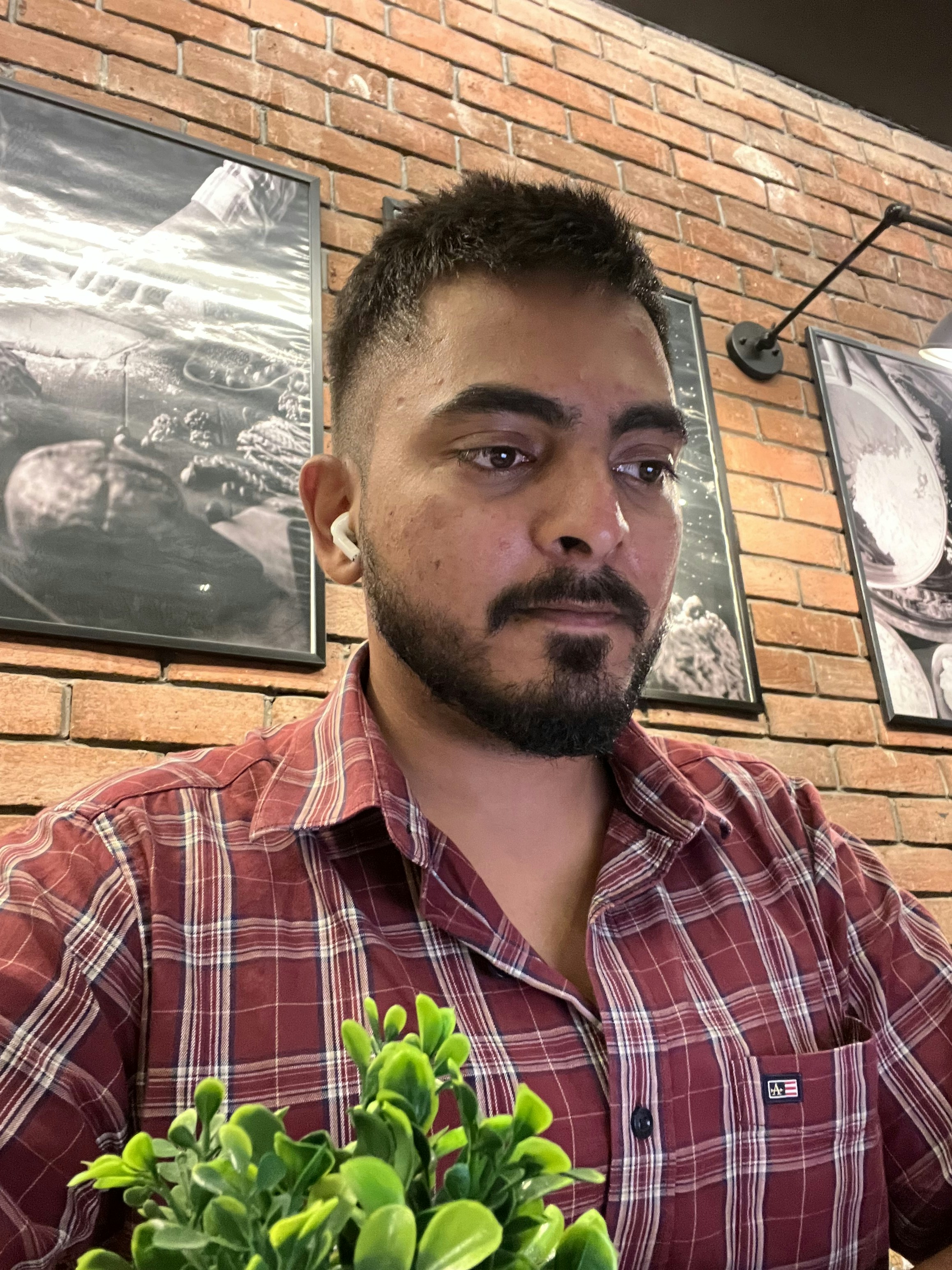 Go to Vineet Kumar's profile