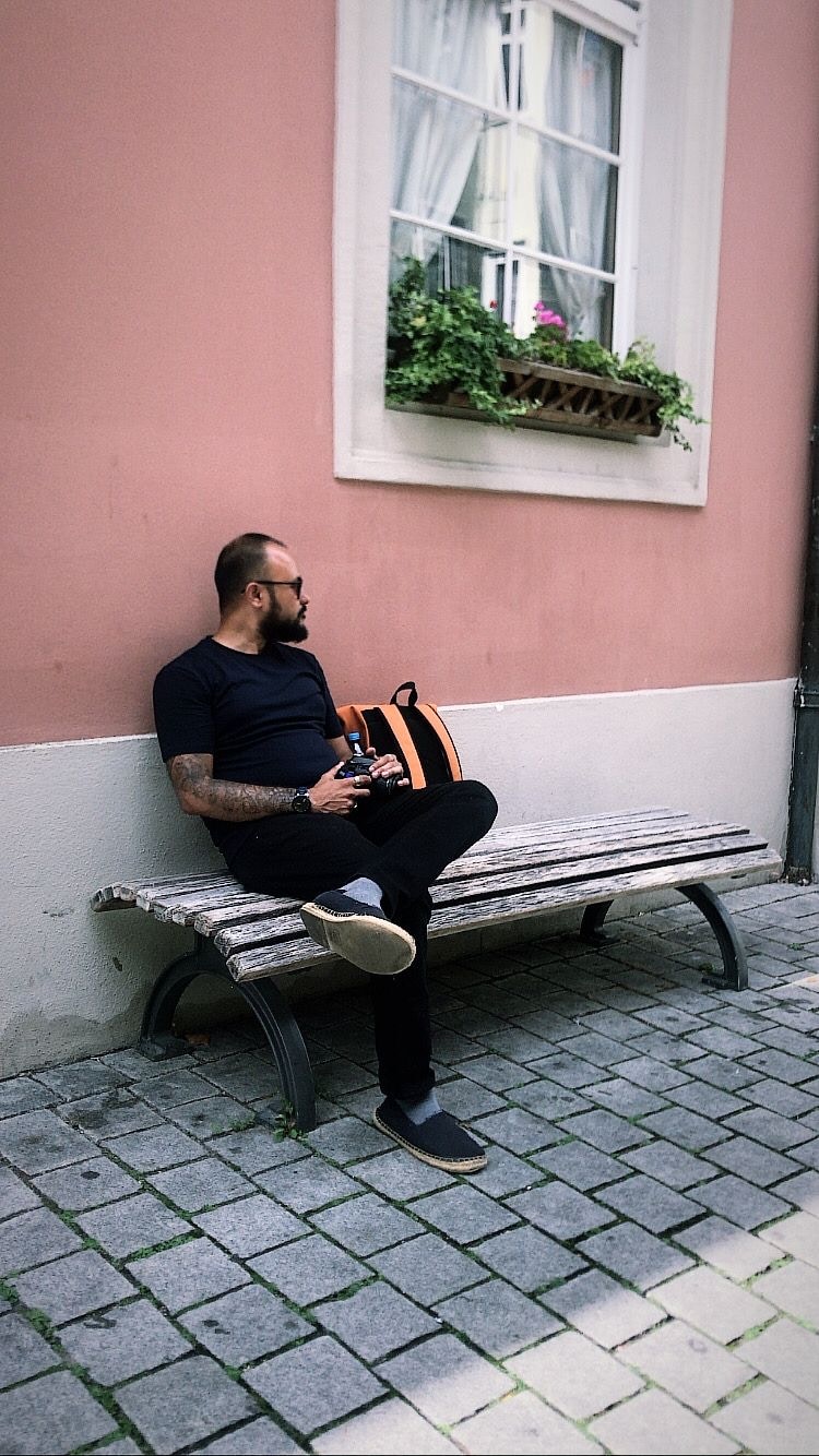 Go to Ambuj Laroiya's profile