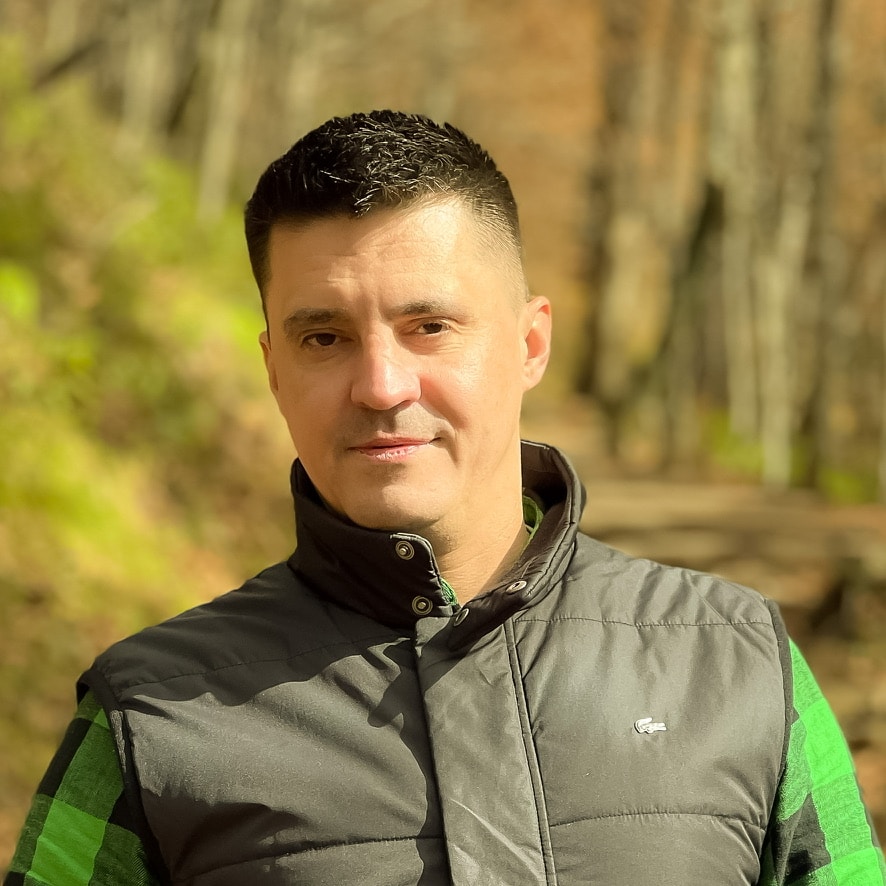 Accéder au profil de Rostyslav Sipakov