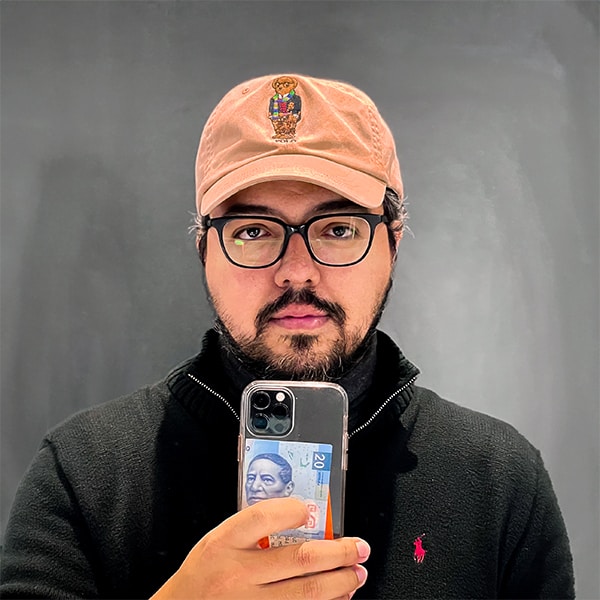 Go to Julio César Mercado's profile