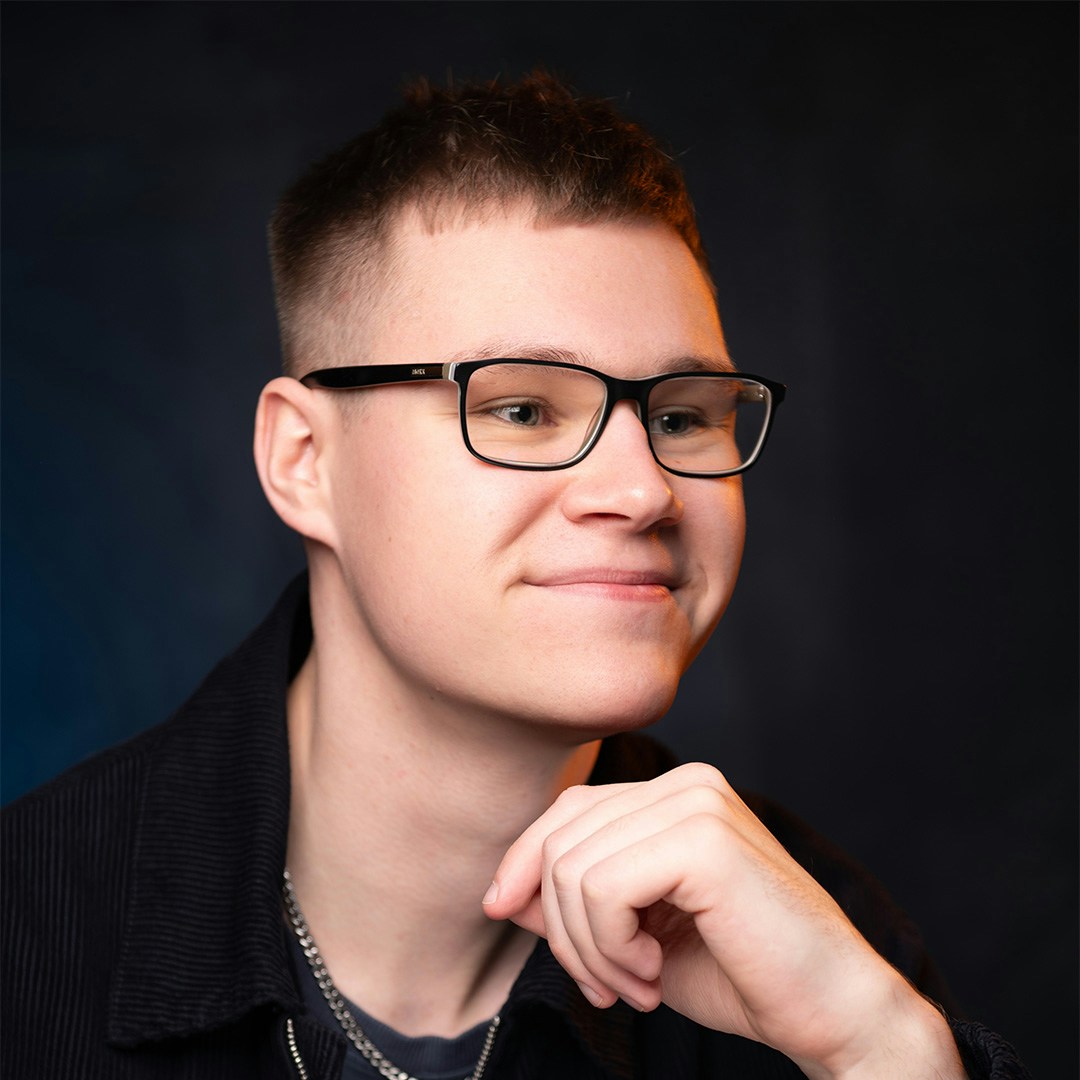 Go to Maximilian Müller's profile