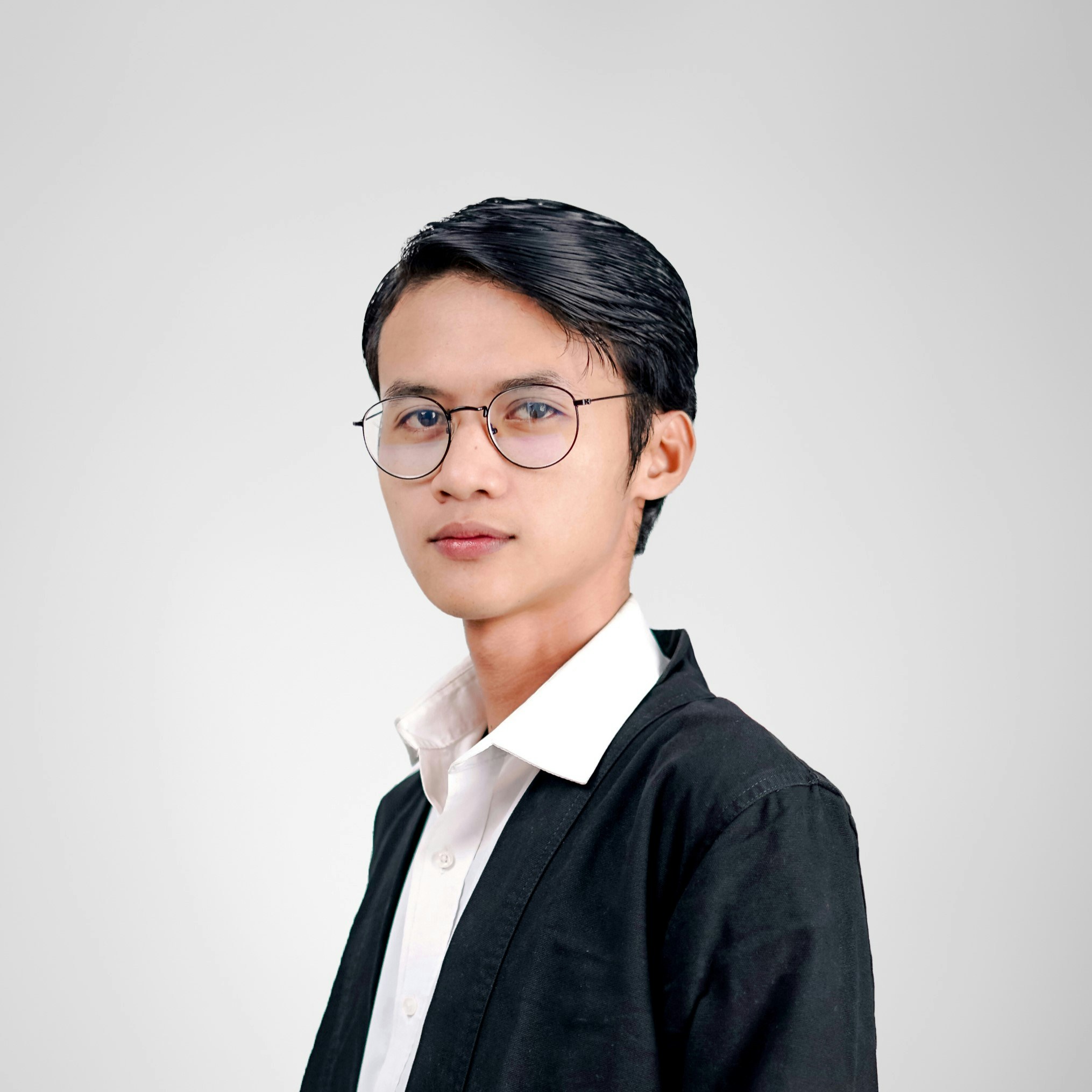 Go to Dio Helmy Ardham's profile