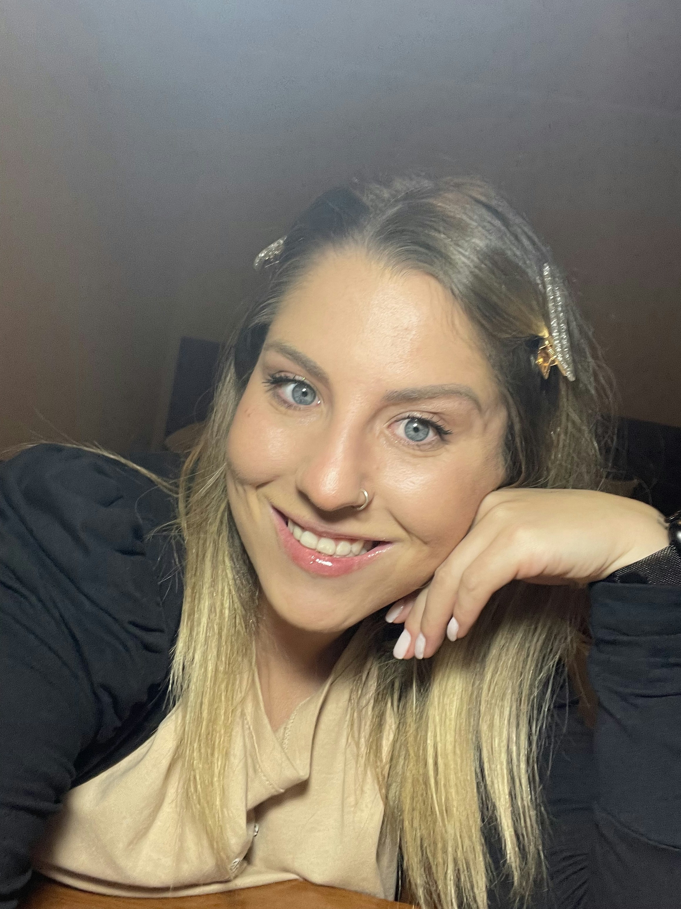 Ve al perfil de Jacqueline Dias