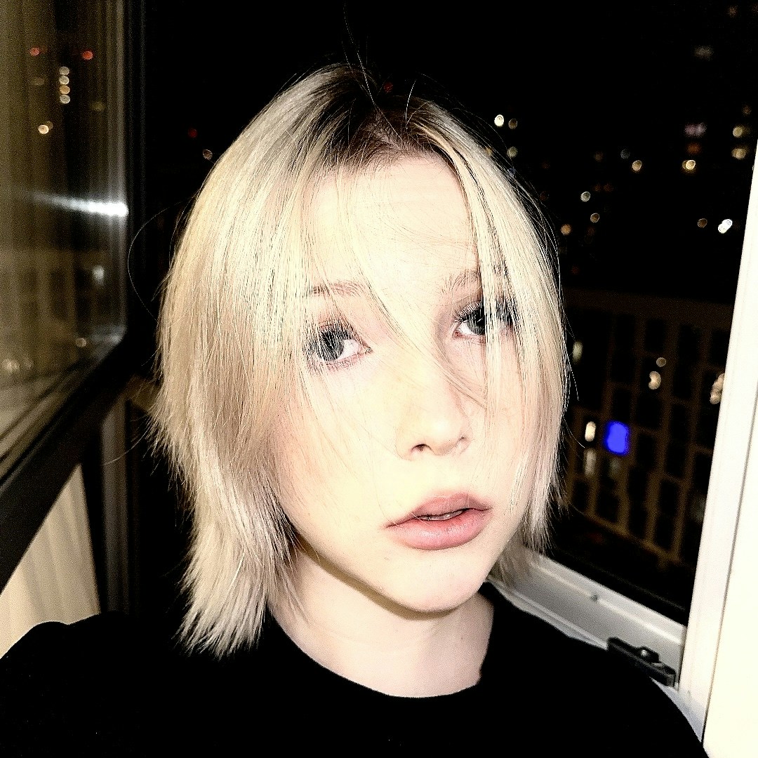 Christine Androsovaのプロフィールを見る