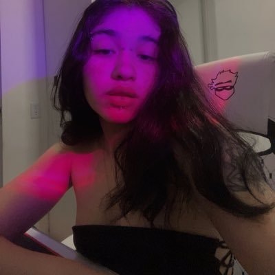 Zum Profil von Giovanna Karla