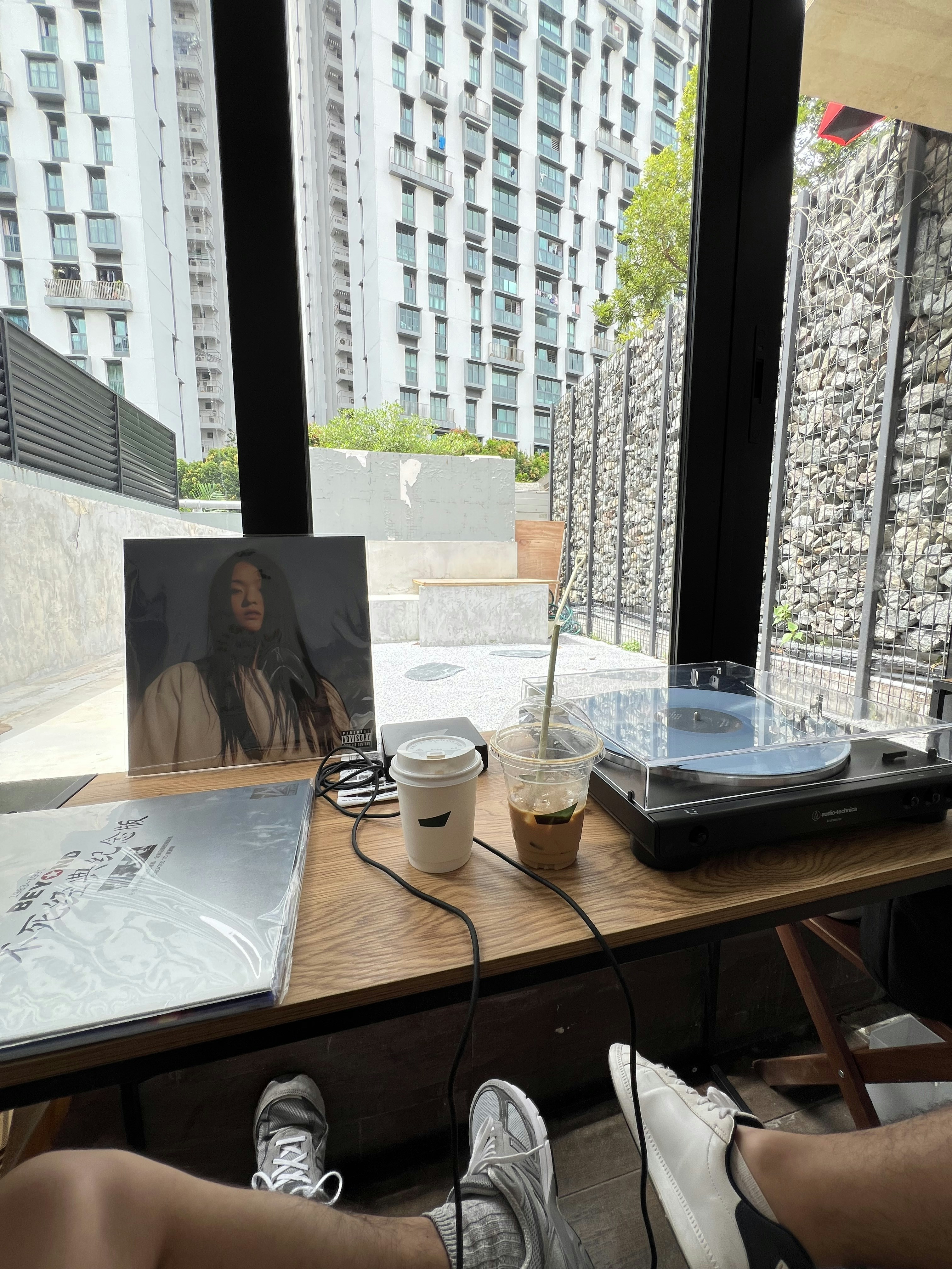 Accéder au profil de Jeff