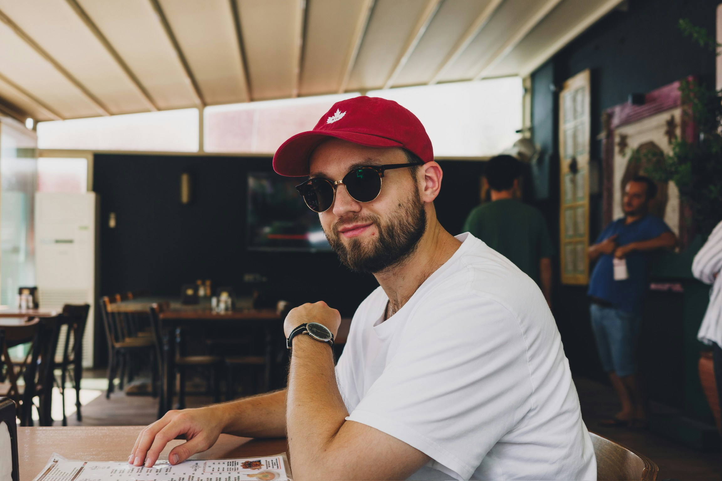 Go to Yanik's profile