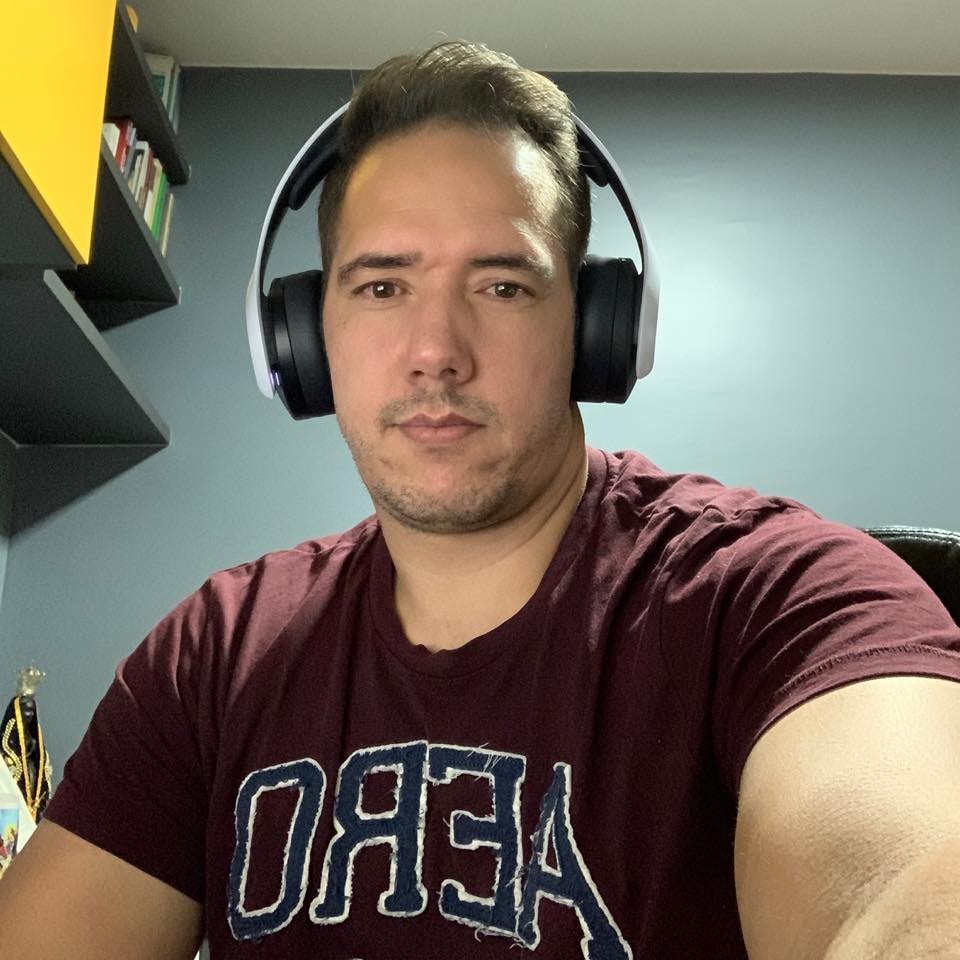 Ve al perfil de Edson Junior