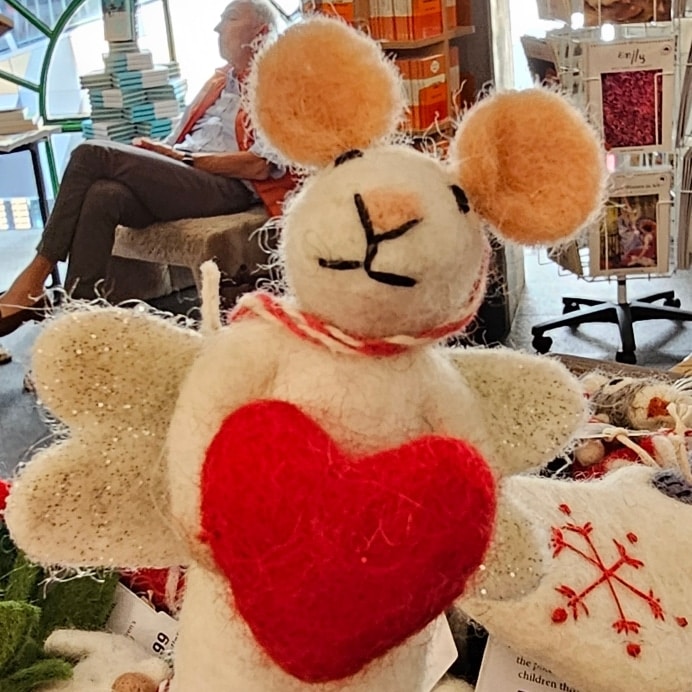 Go to Linh Pham's profile