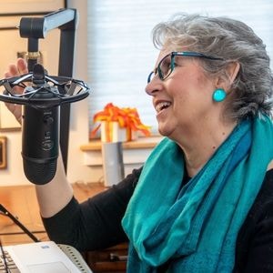 Ir para o perfil de Leora Dowling