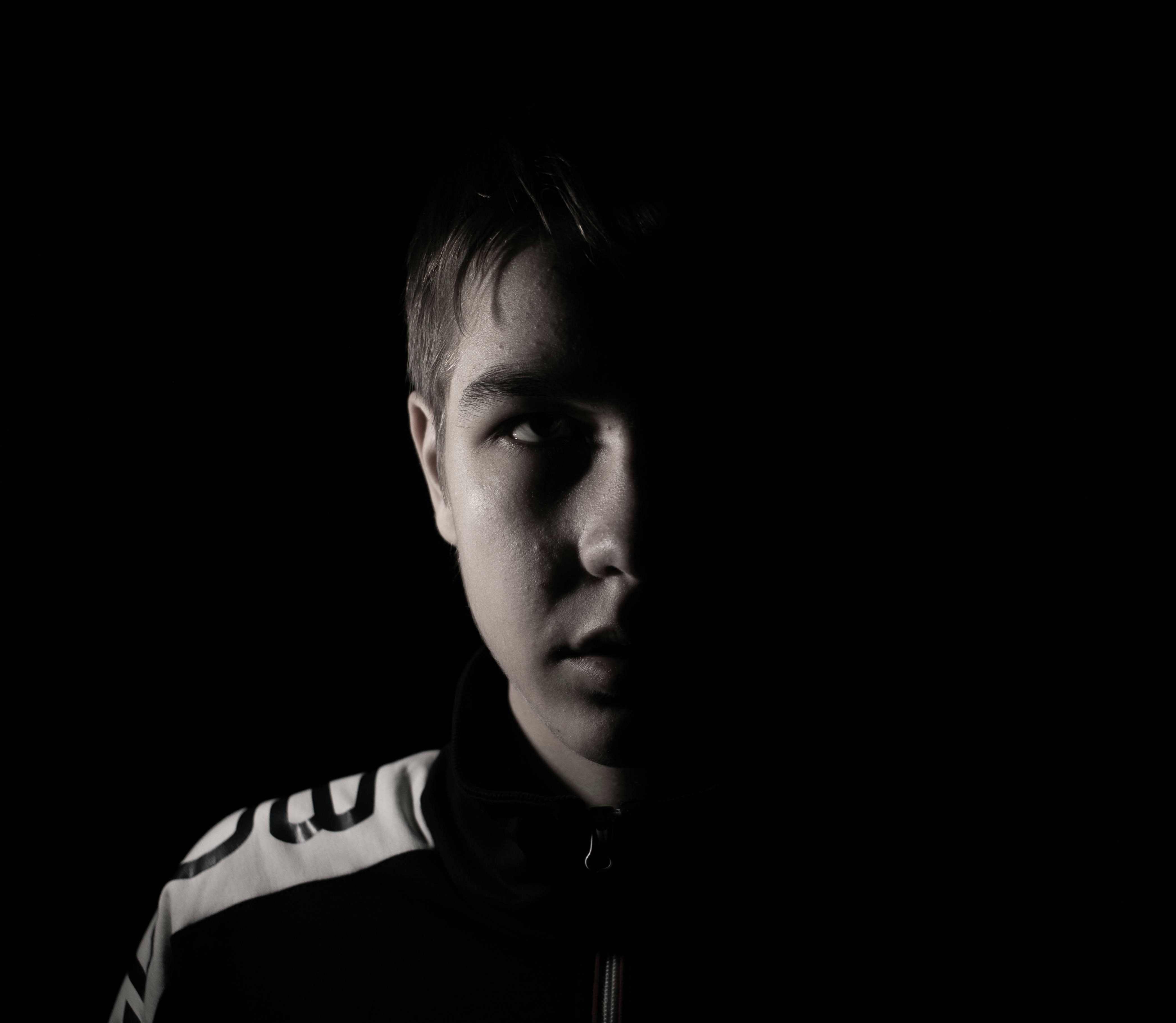 Go to MAKSIM ZAVIKTORIN's profile