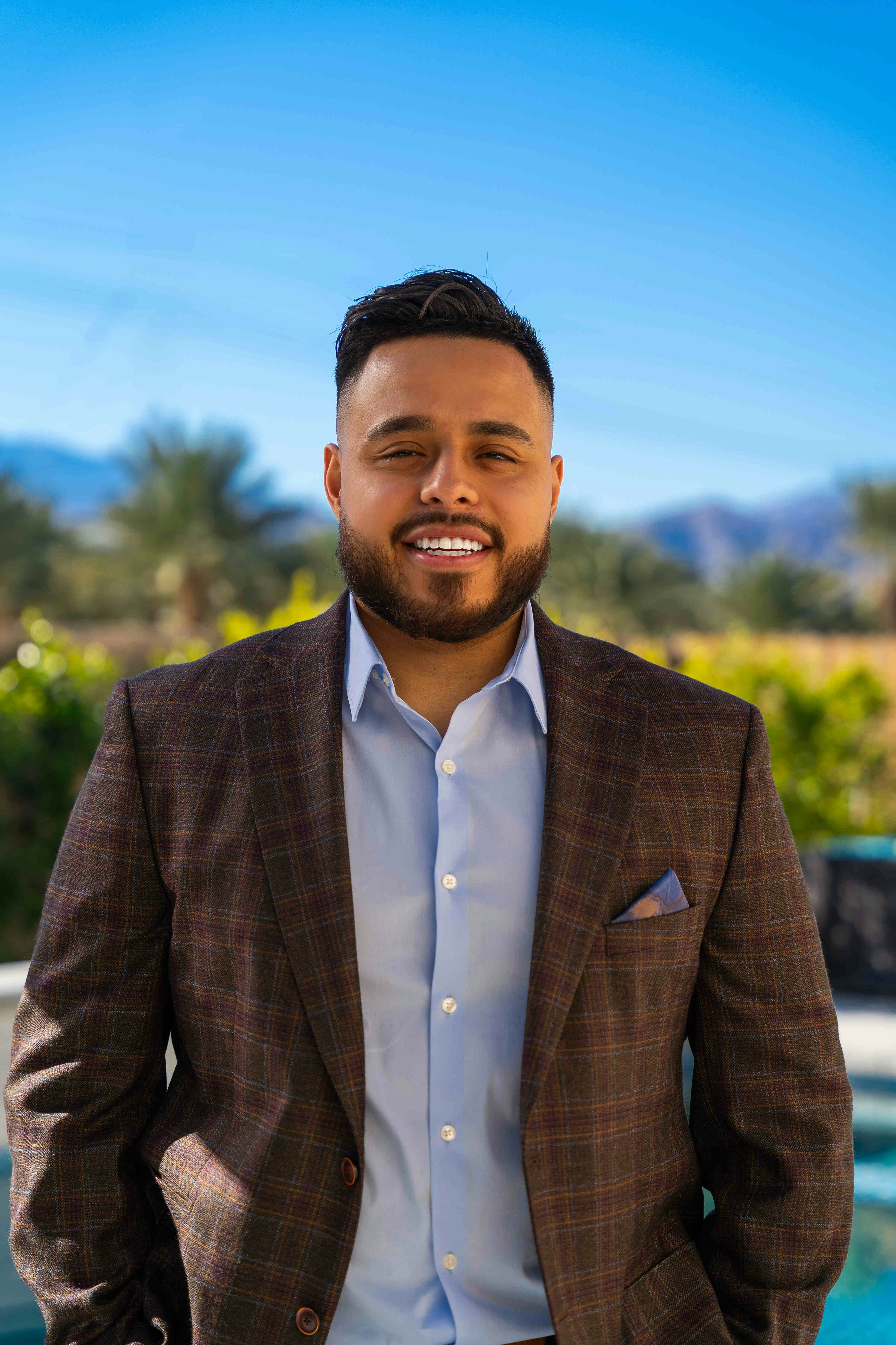 Go to Cesar Cid's profile