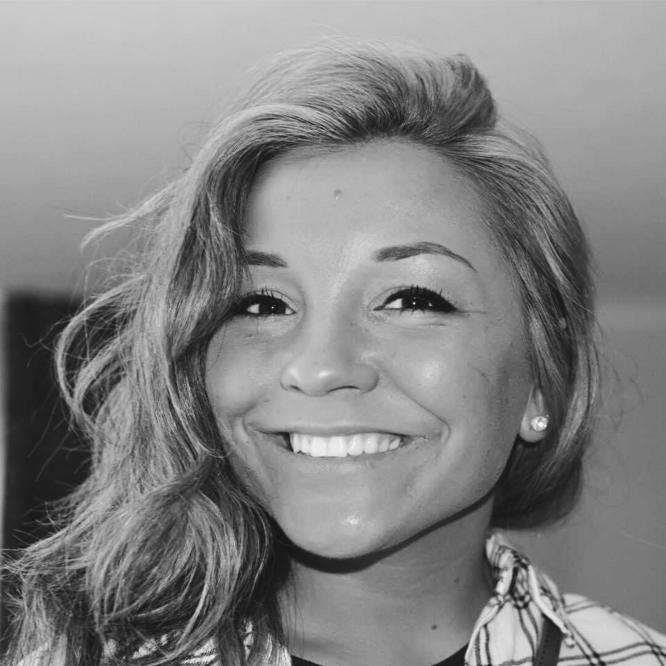 Zum Profil von Emmalee Couturier