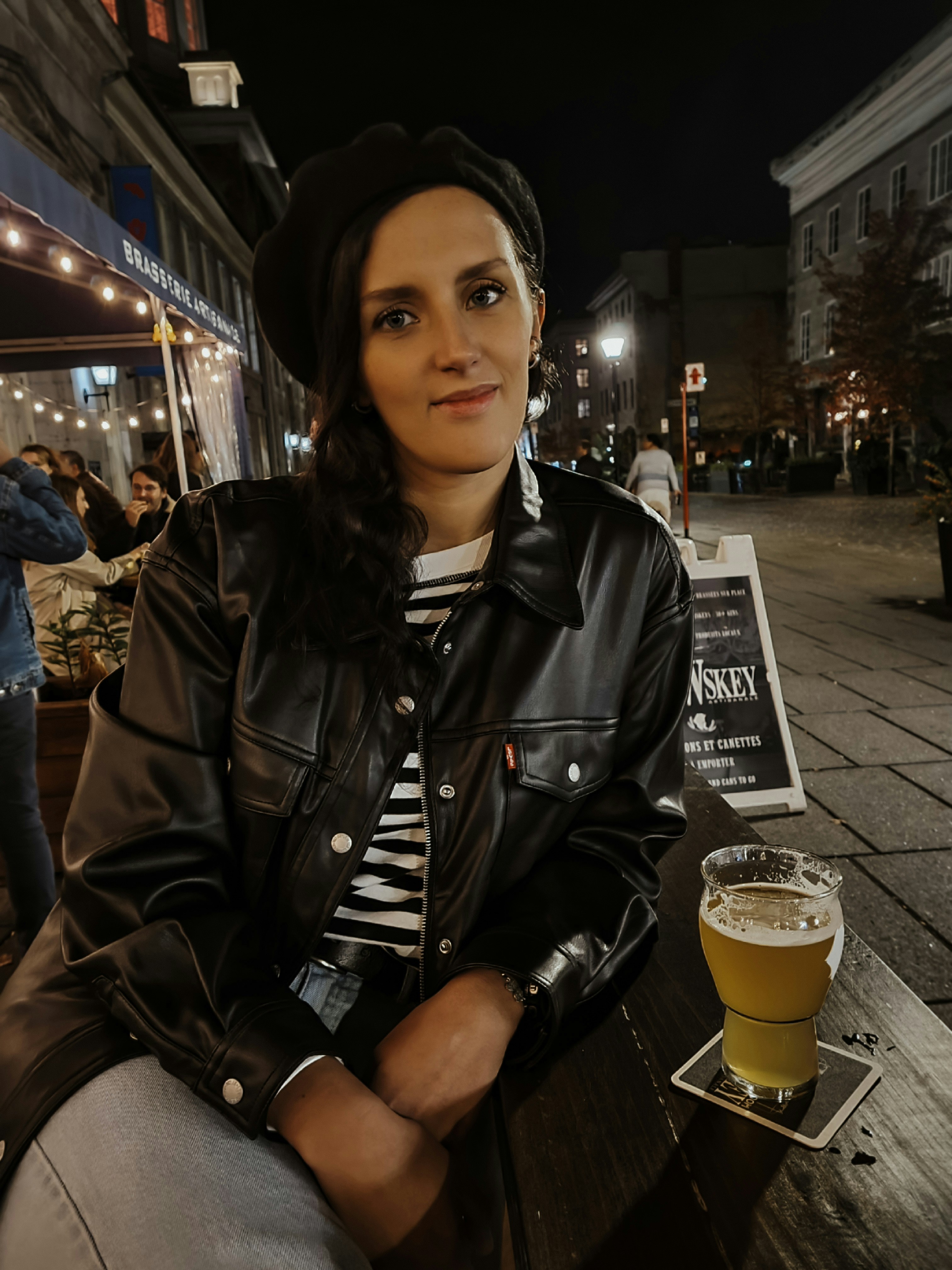 Zum Profil von Aliaksandra Abramovich