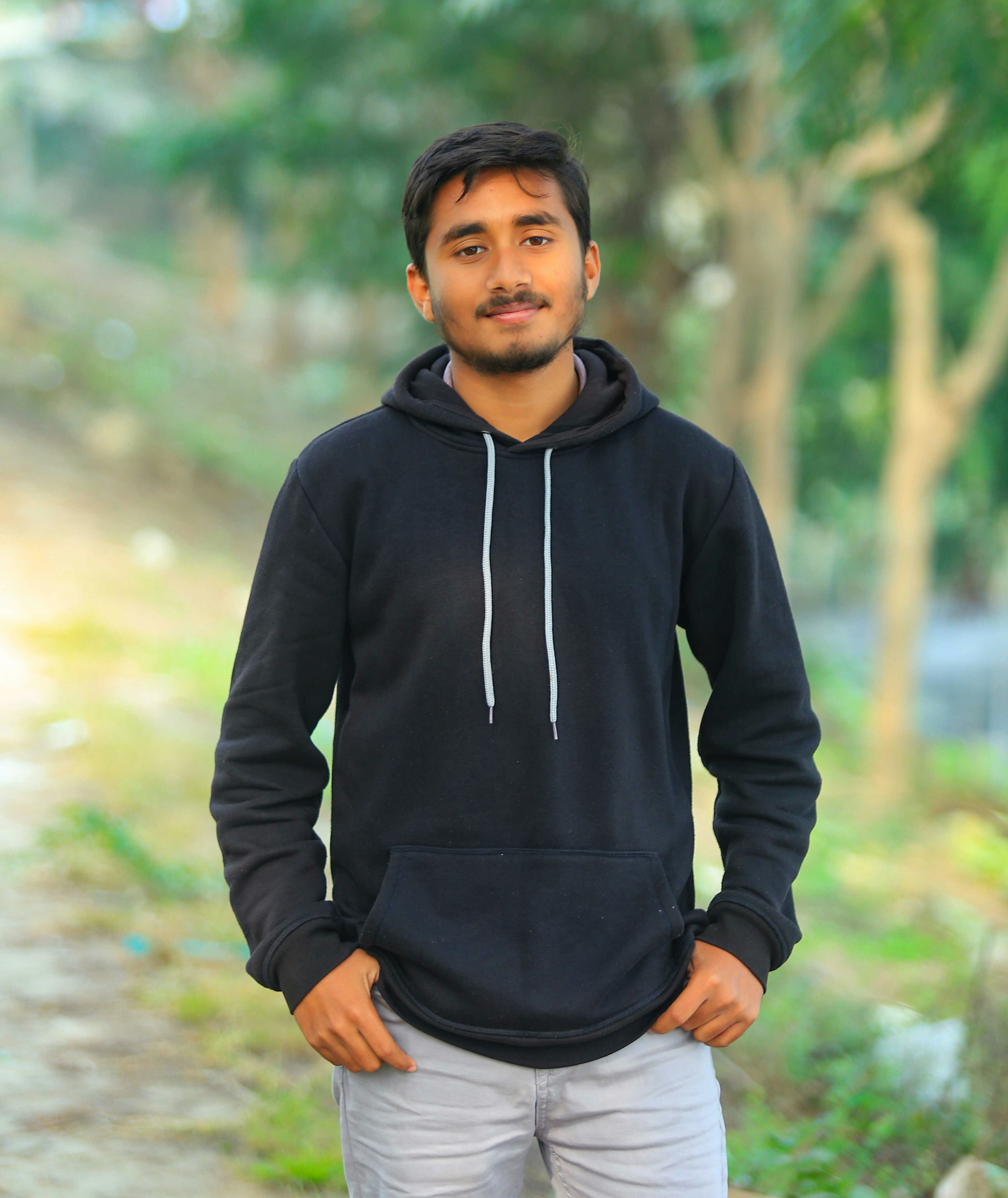 Go to Tanvir Hasanat Rahat's profile