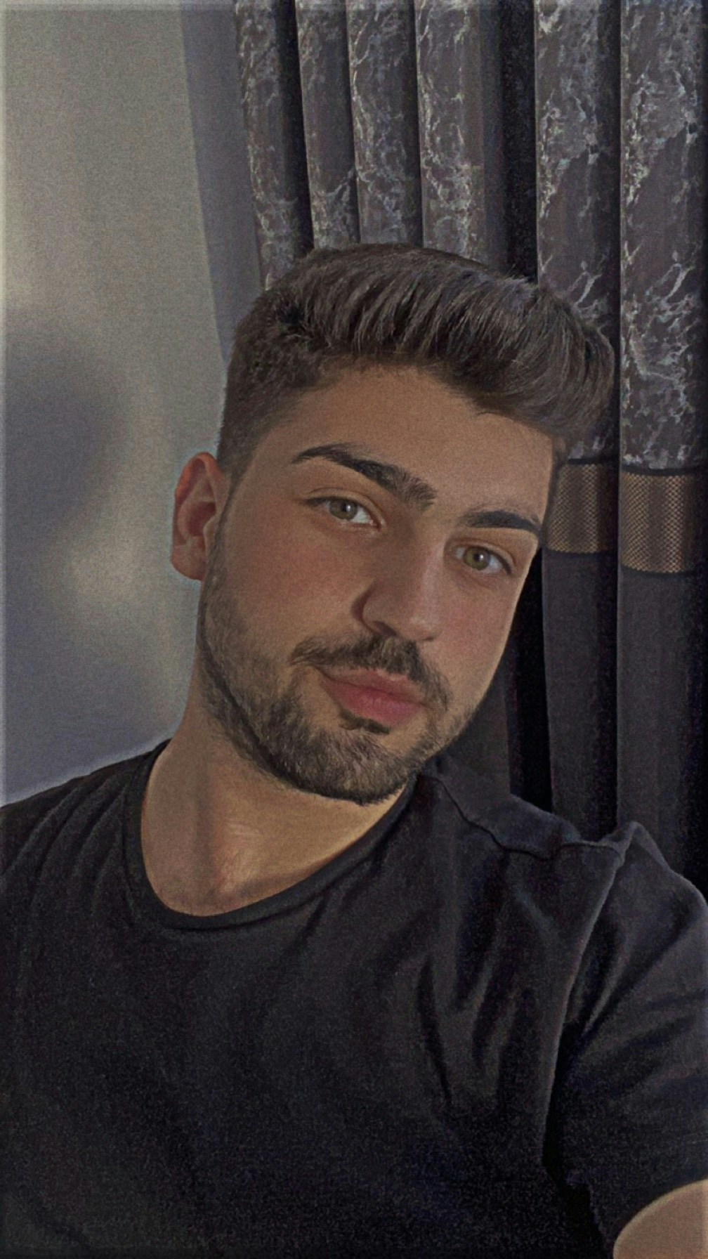 Zum Profil von Barış Karanlık