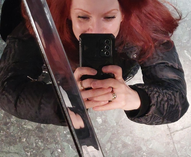 Go to Jasminum Officinale's profile