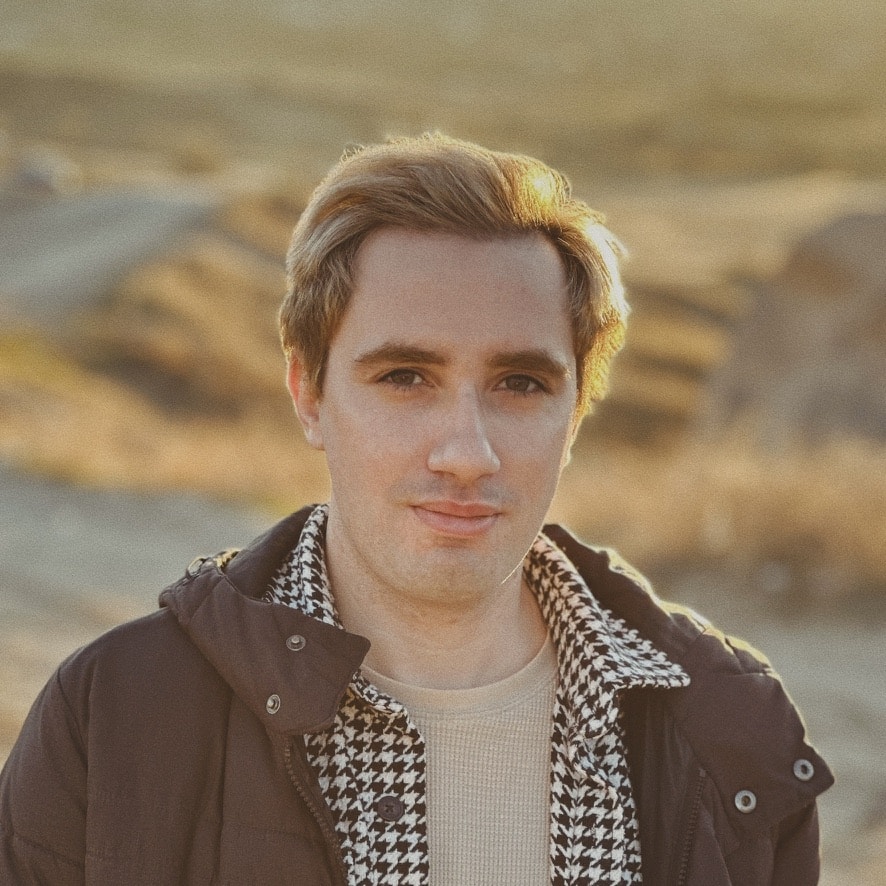 Ve al perfil de Mert Kuzu