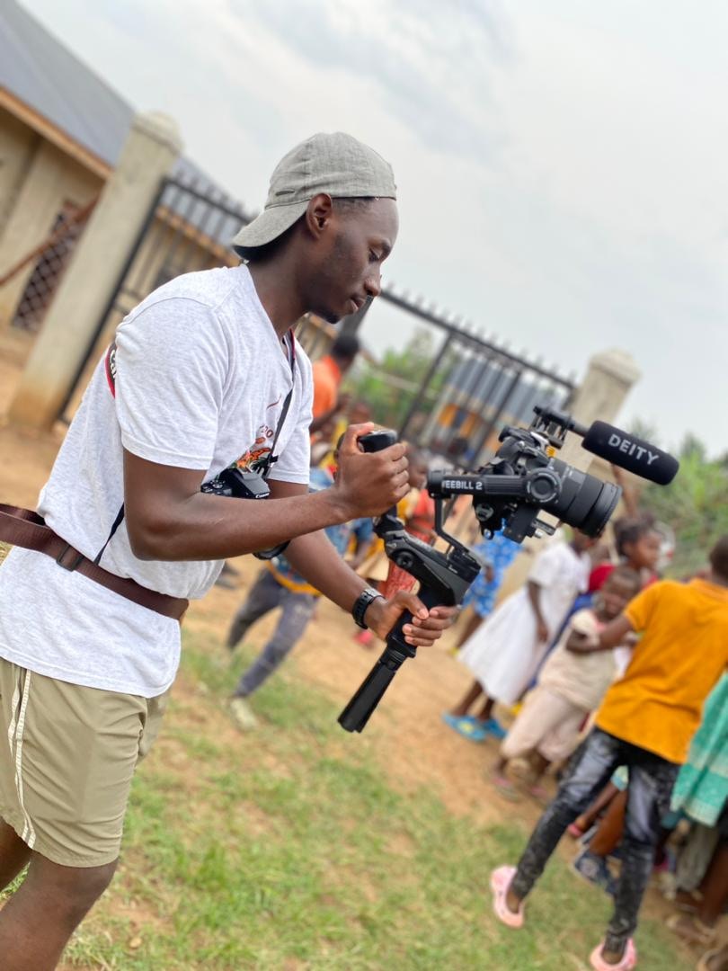 Go to Derrick Pare's profile