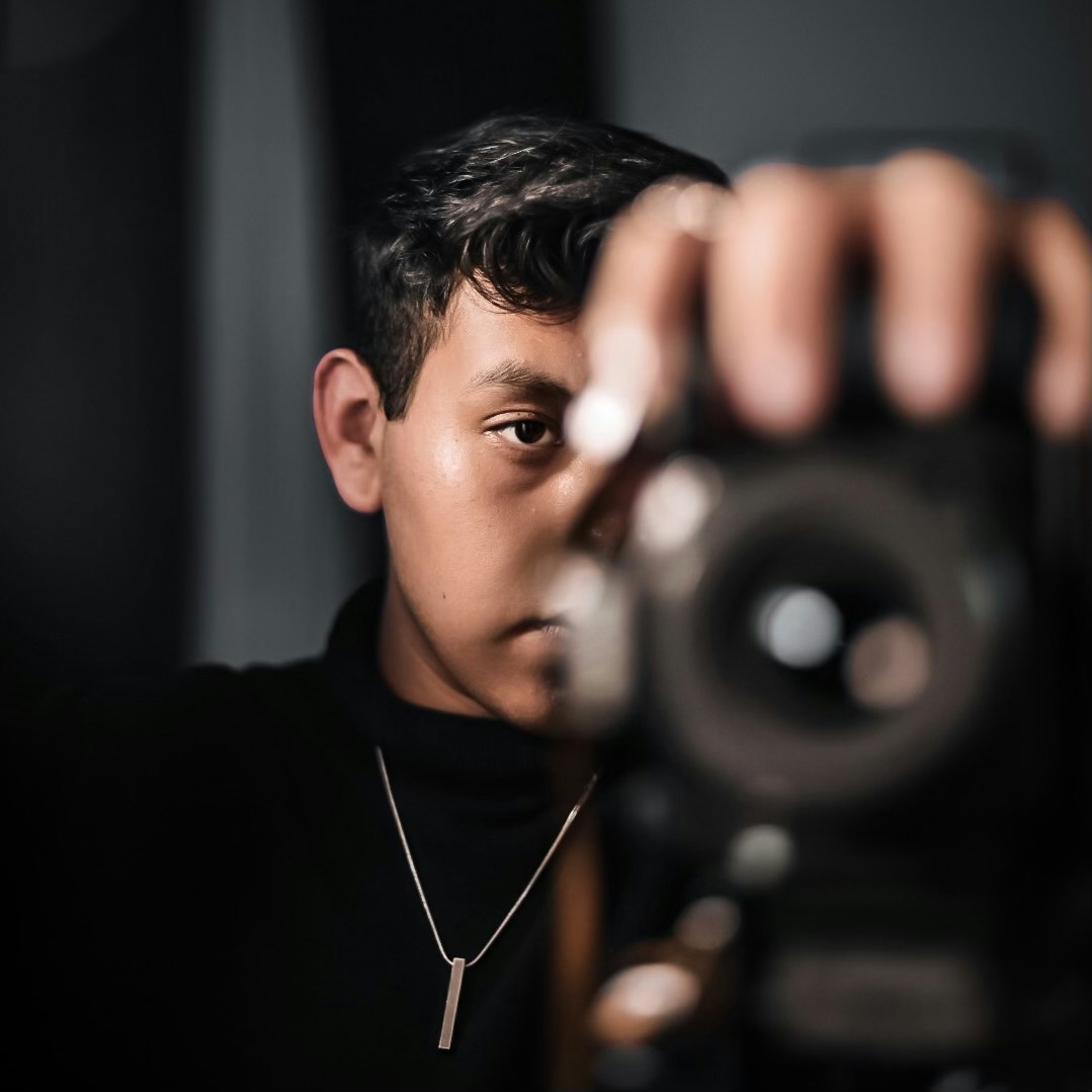 Go to Alex Salas's profile