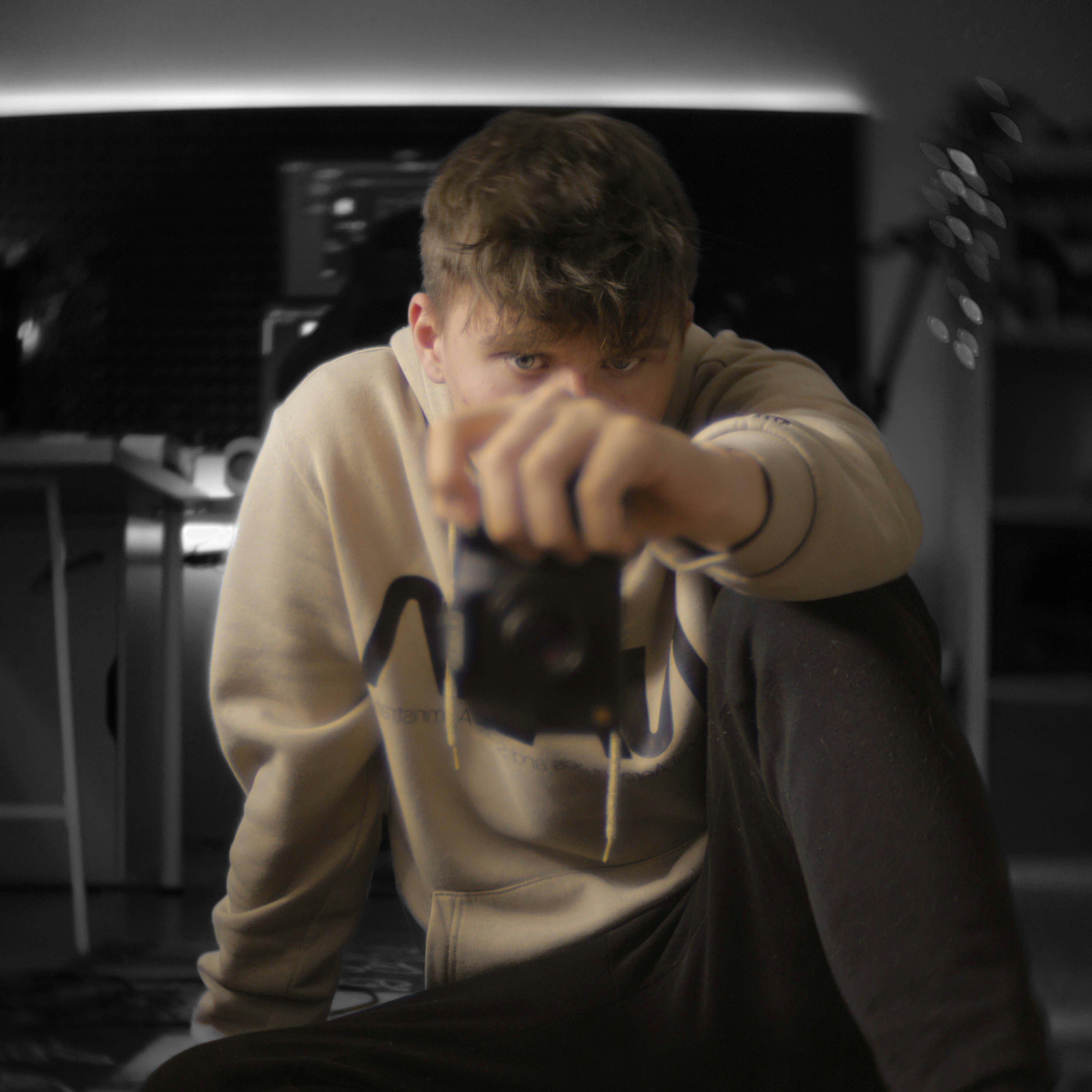 Jakub Steklaのプロフィールを見る