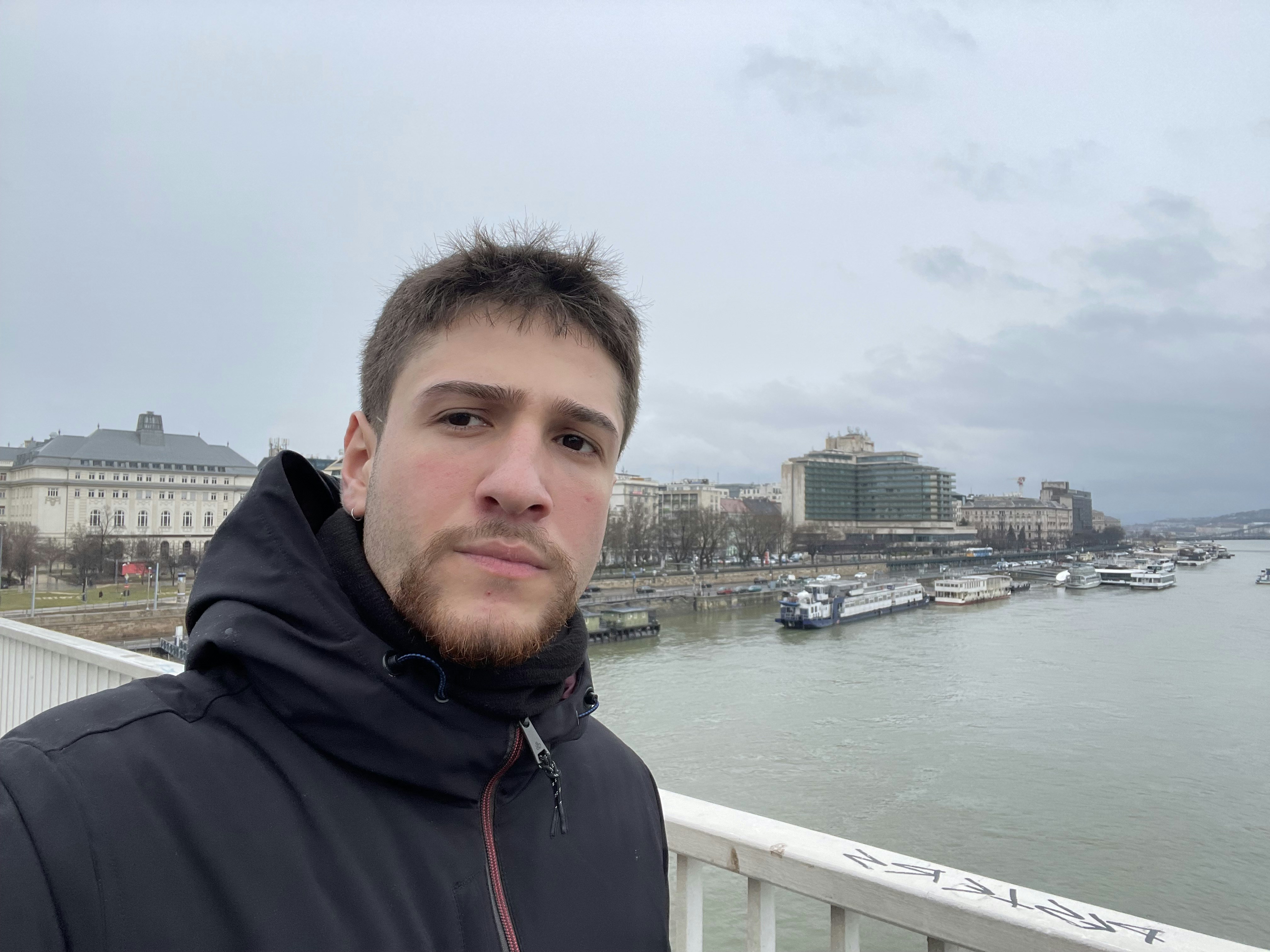 Vai al profilo di Giorgi Loladze