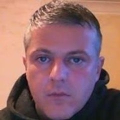 Mark Bennisのプロフィールを見る