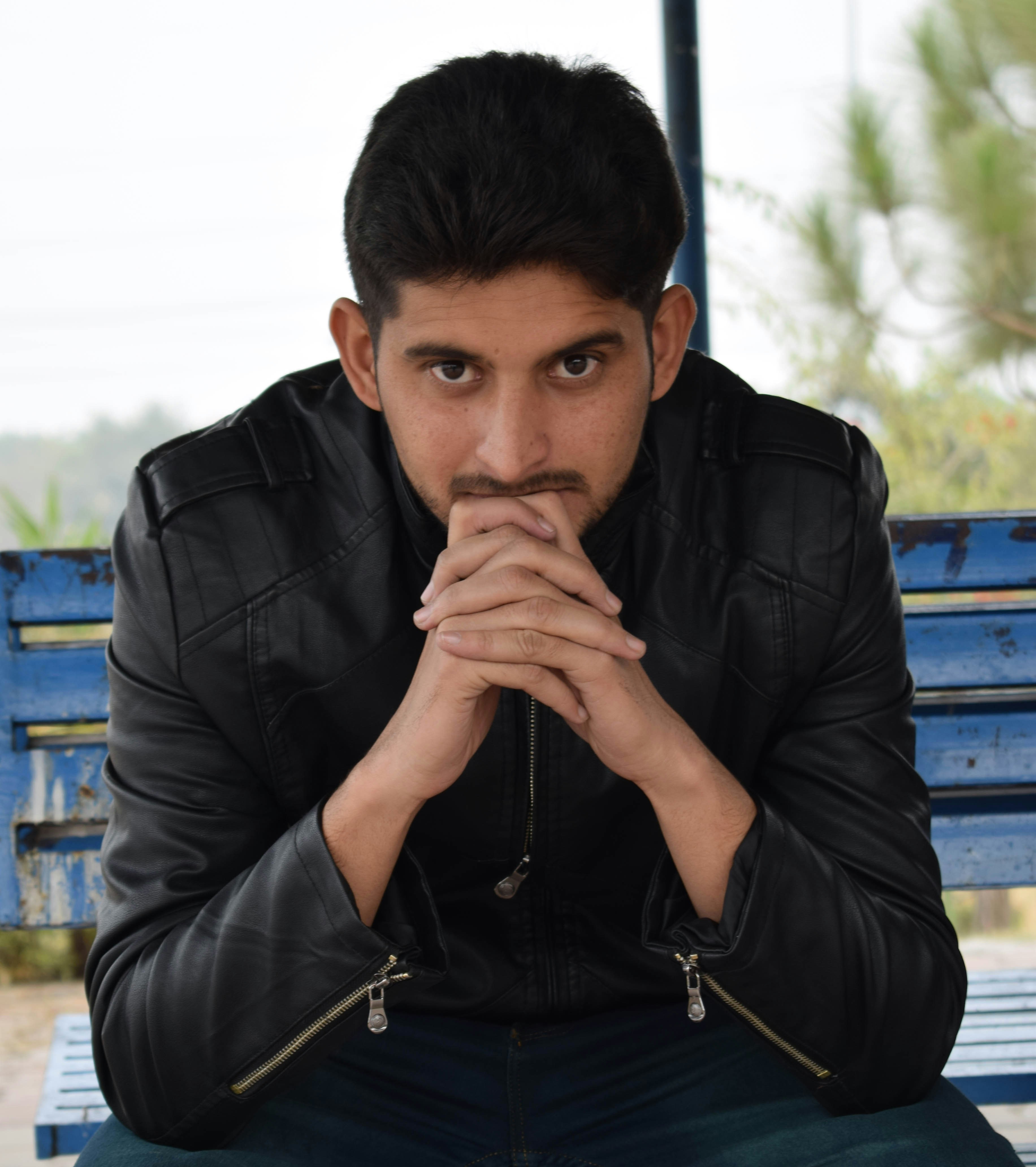 Zum Profil von Muhammad Ayaz