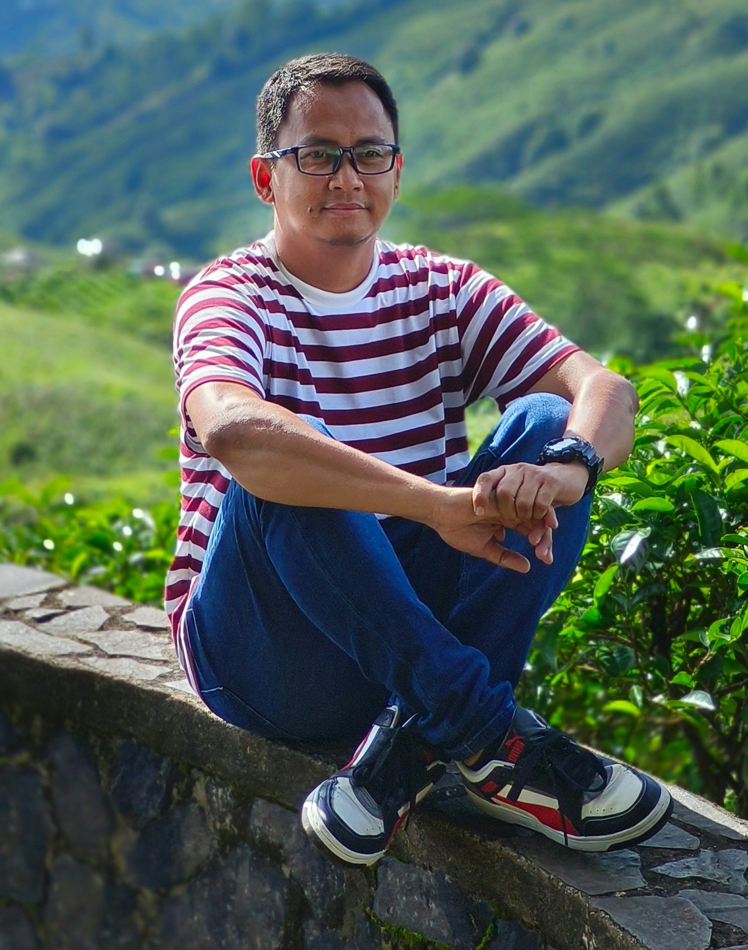 Go to Khairul Akbar's profile