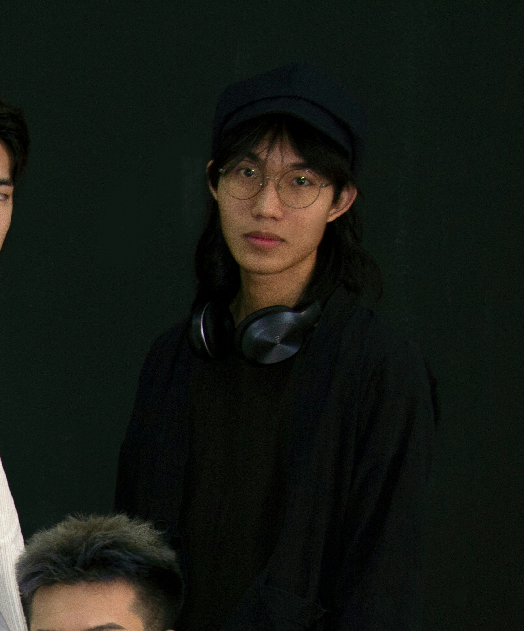 Go to 奥 冯's profile