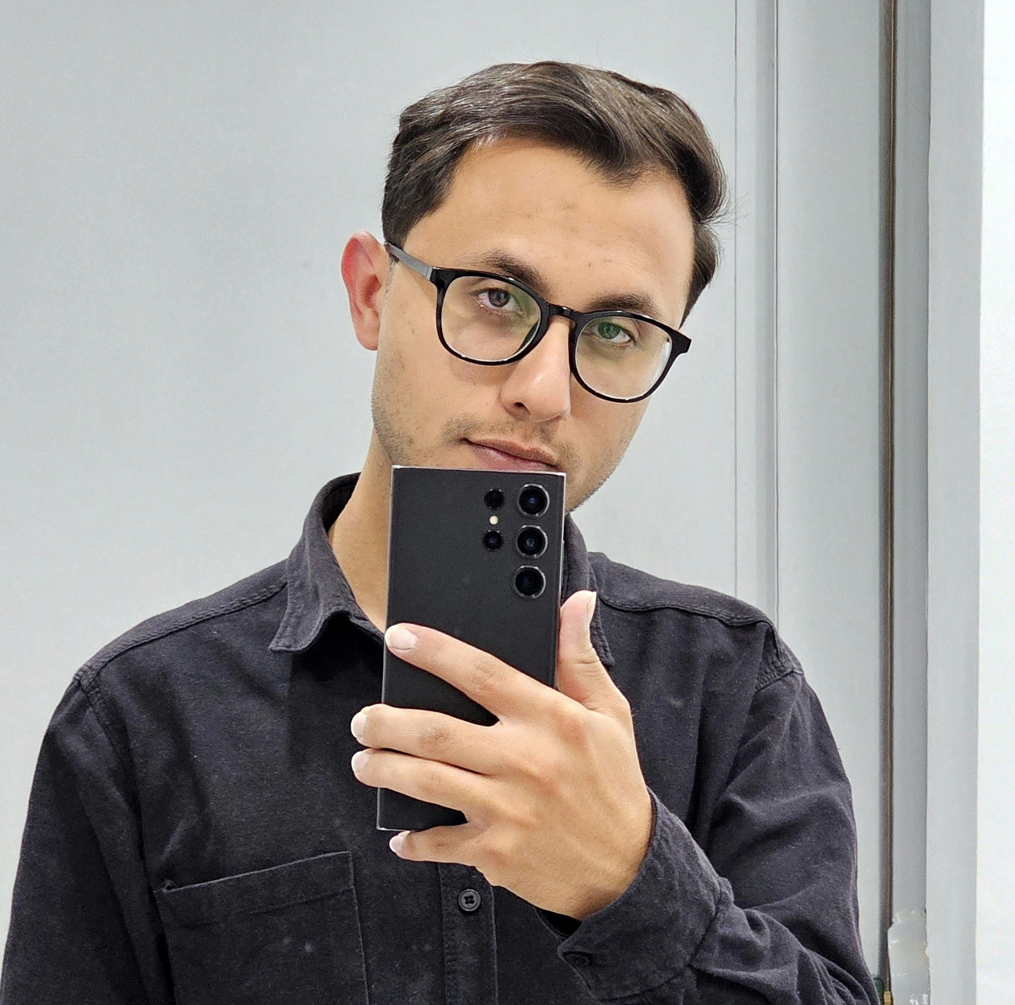 Zum Profil von zia moshtaghi