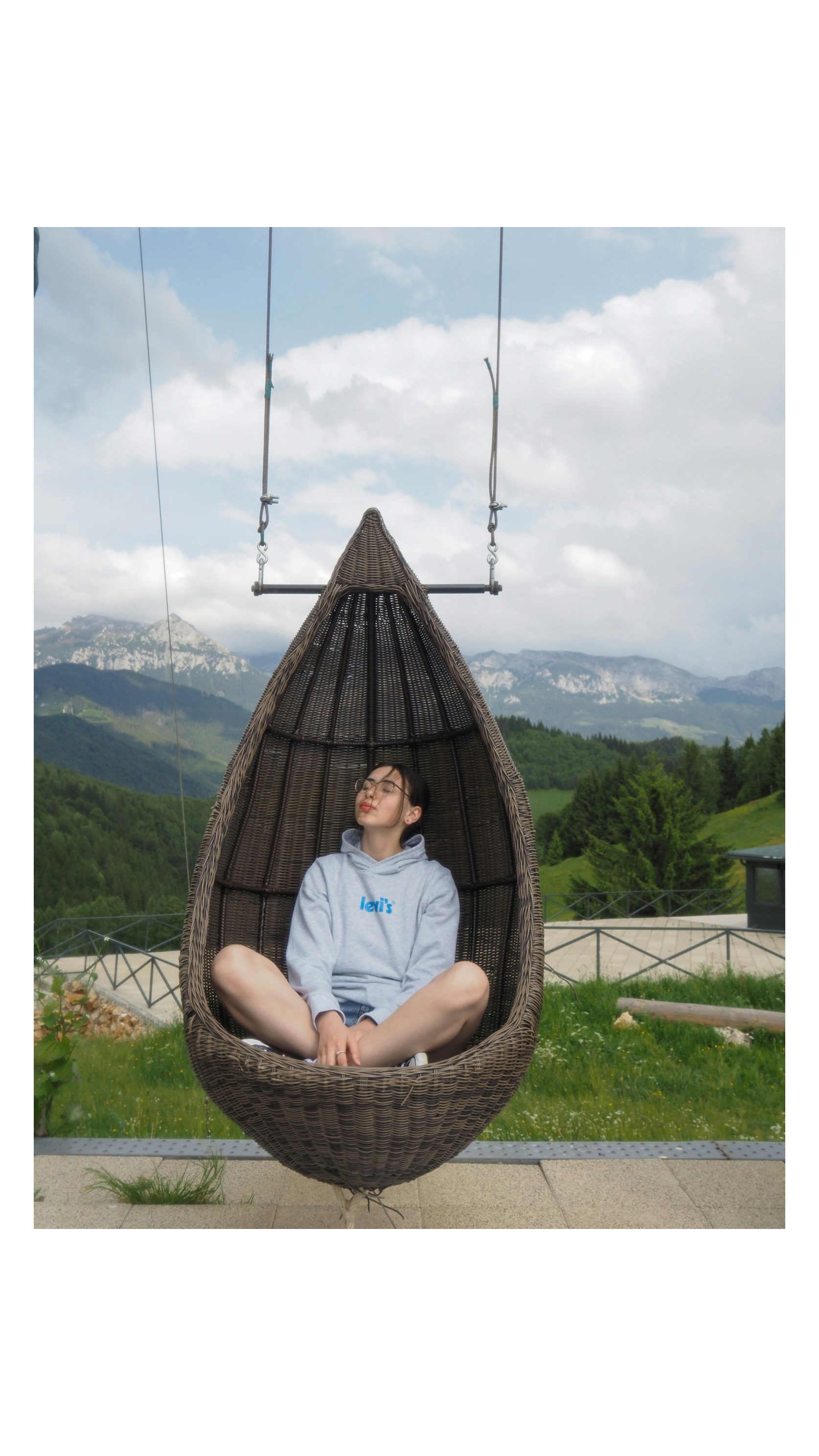 Go to Victoria Delendrea's profile