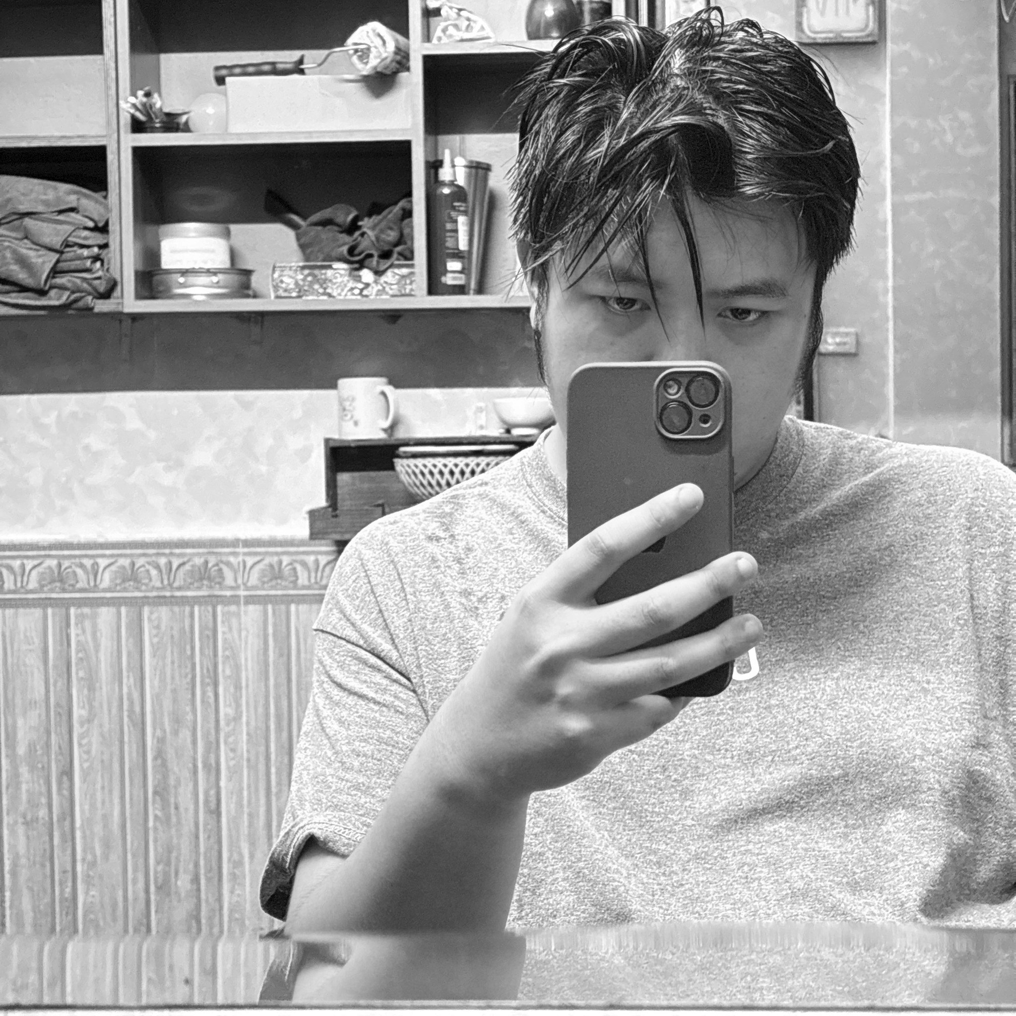 Go to Hieu Do Quang's profile