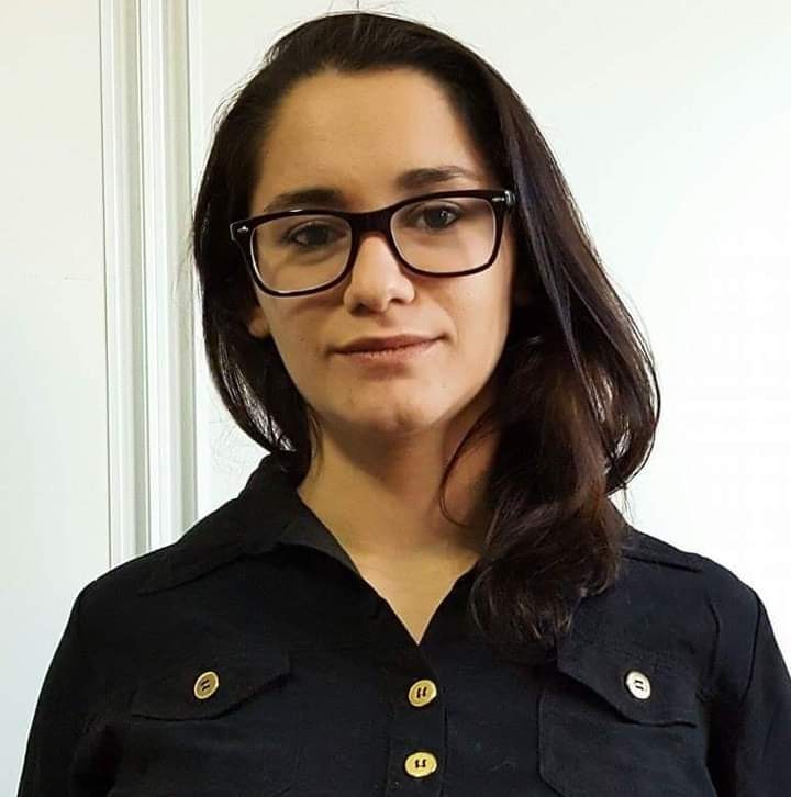 Mirella Callageのプロフィールを見る