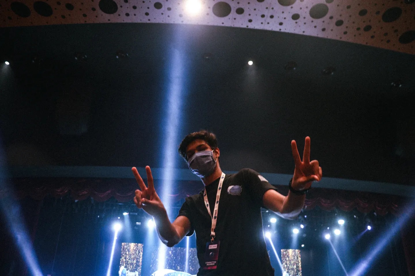 Go to Rishi Jhajharia's profile