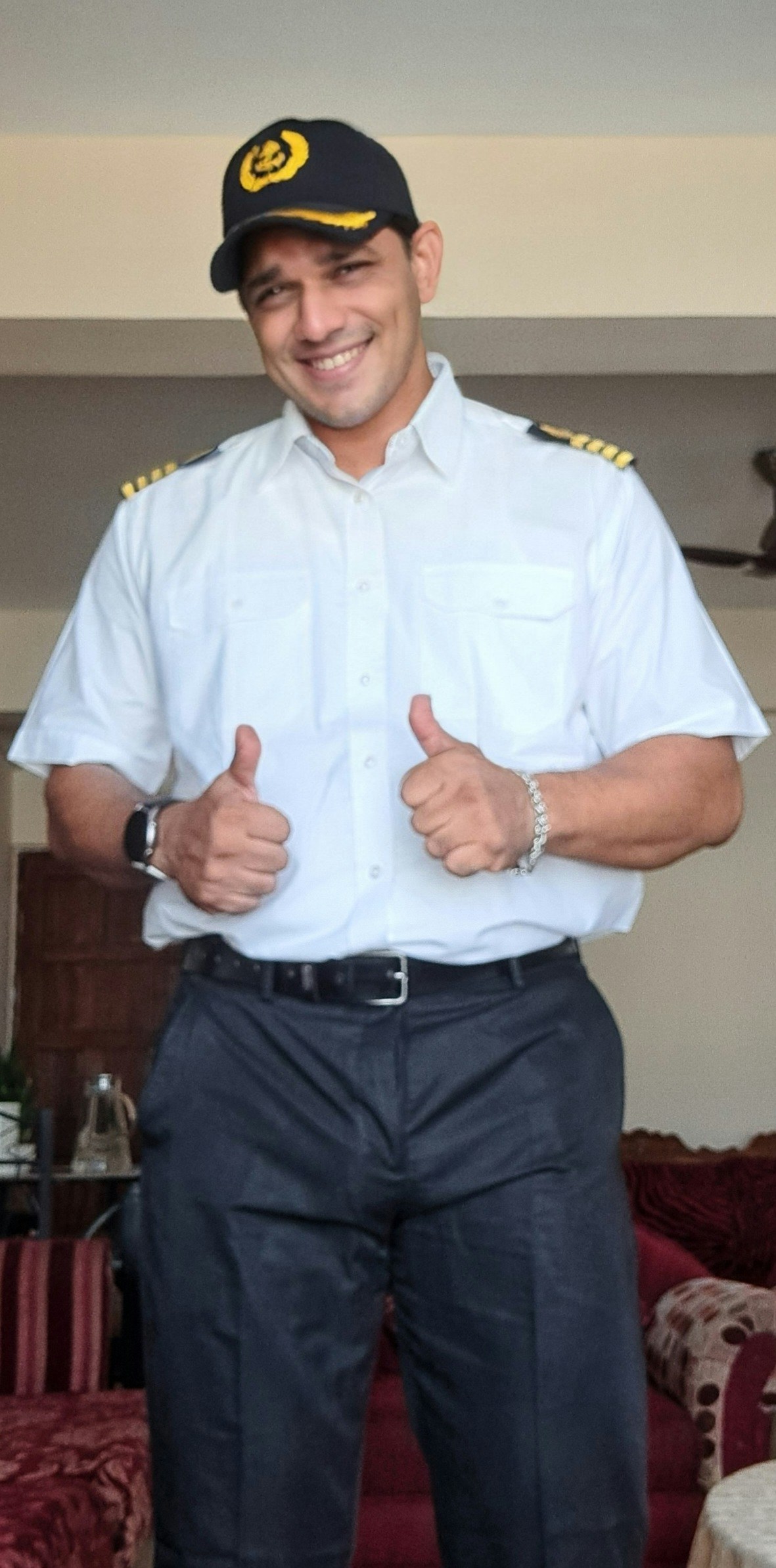 CAPTAIN NICKのプロフィールを見る