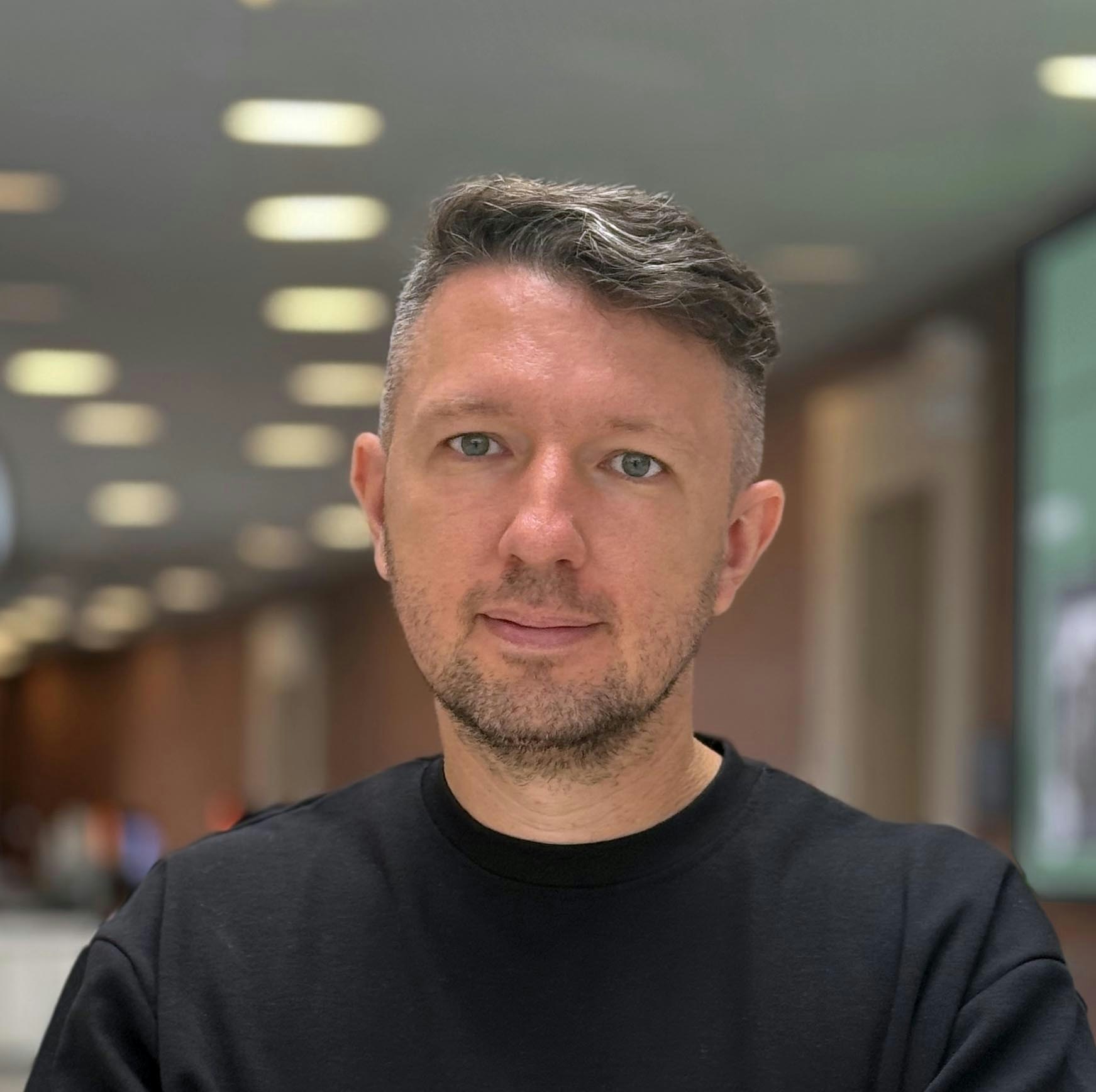 Ve al perfil de Rockwell branding agency